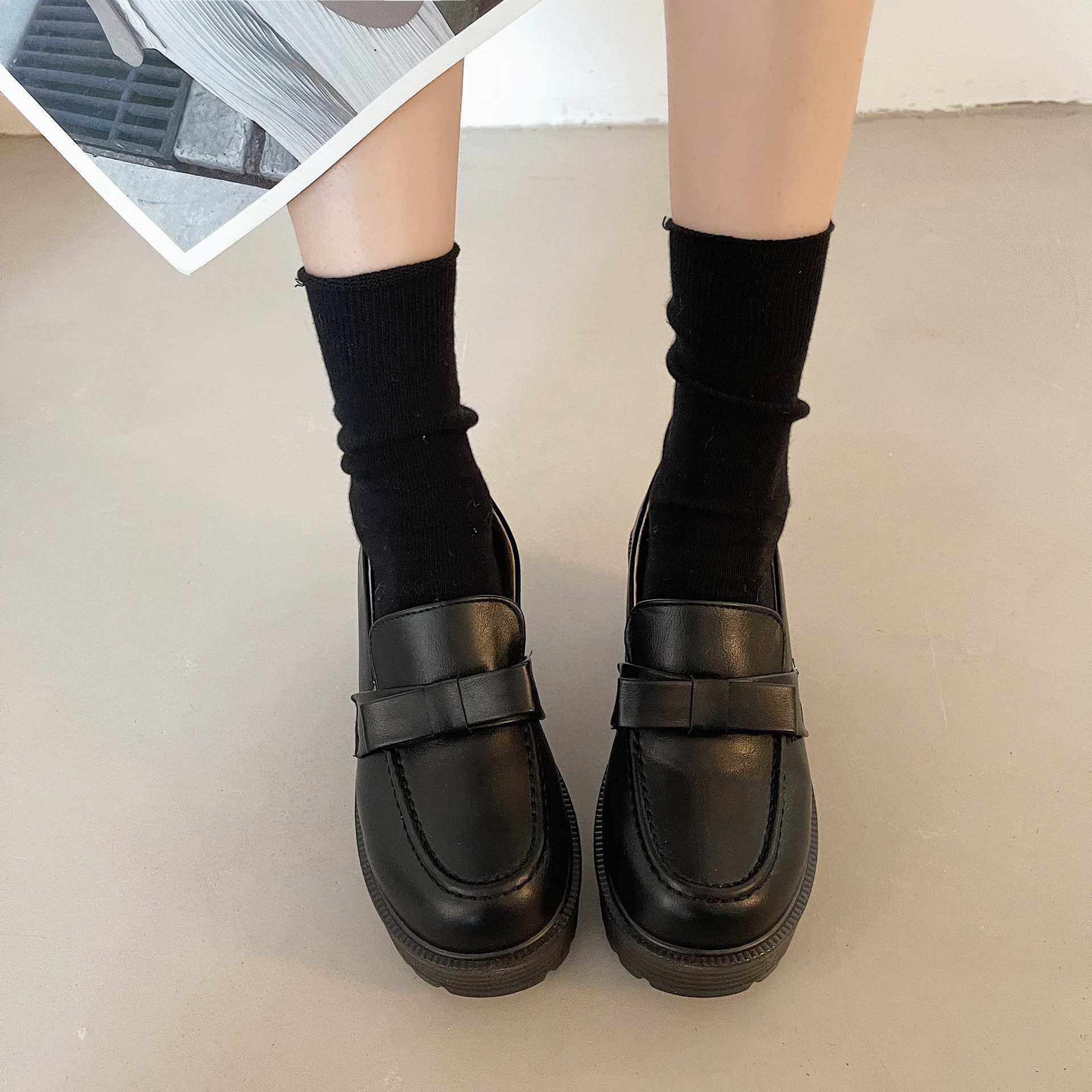 シューズインクローゼット Shoes in Closet -シュークロ- 軽量厚底 ヒールアップ やわらか リボンローファー 6816