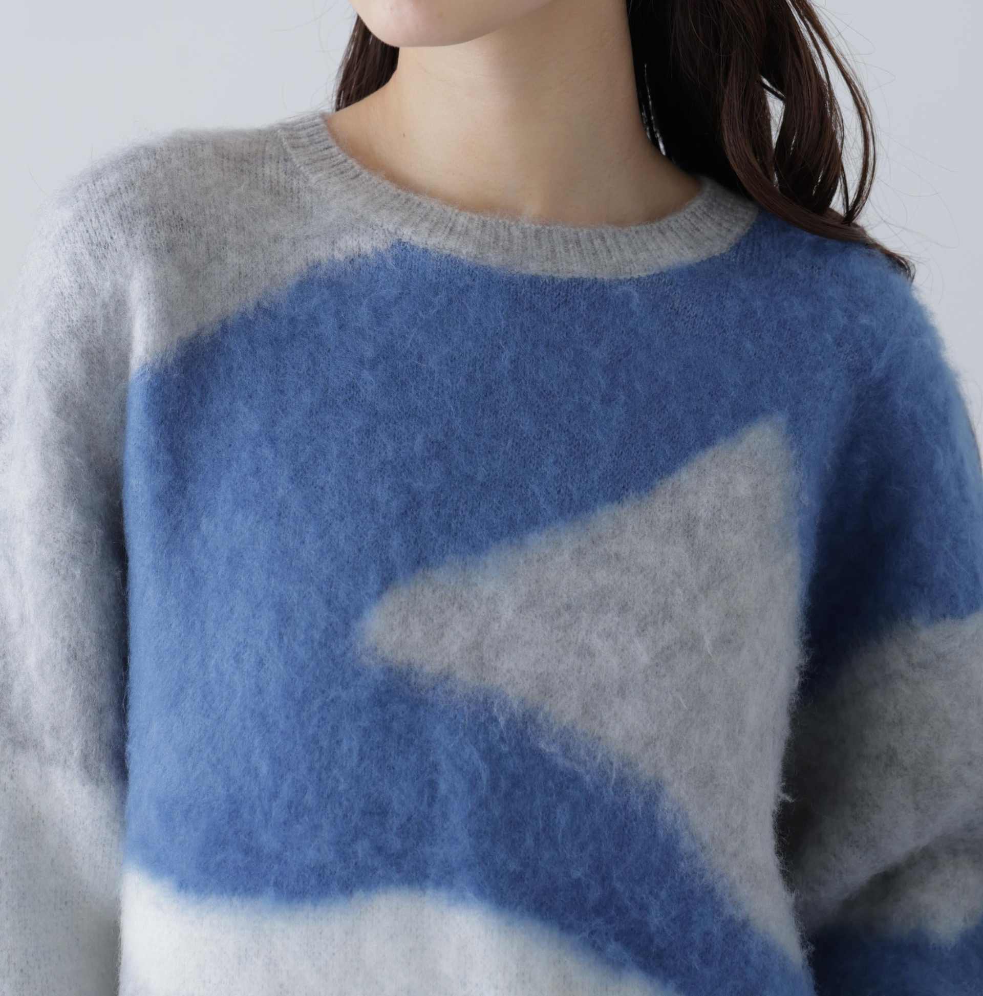 起毛ニュアンス柄ニット グレー