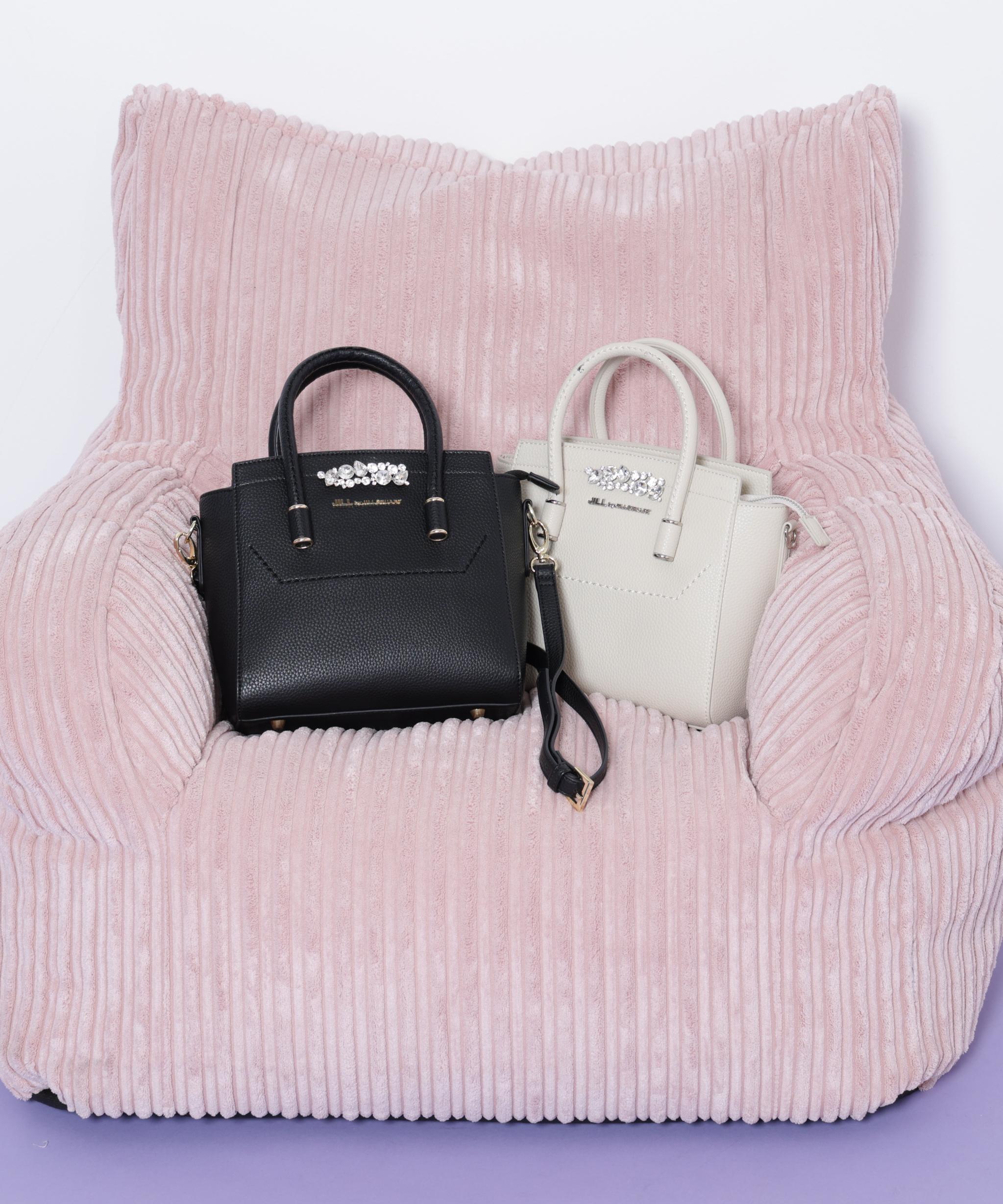 ビジューロイヤルミニ ブラック