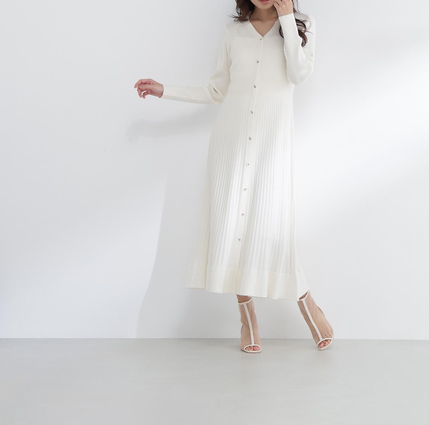 スキッパーリブニットワンピース オフホワイト1