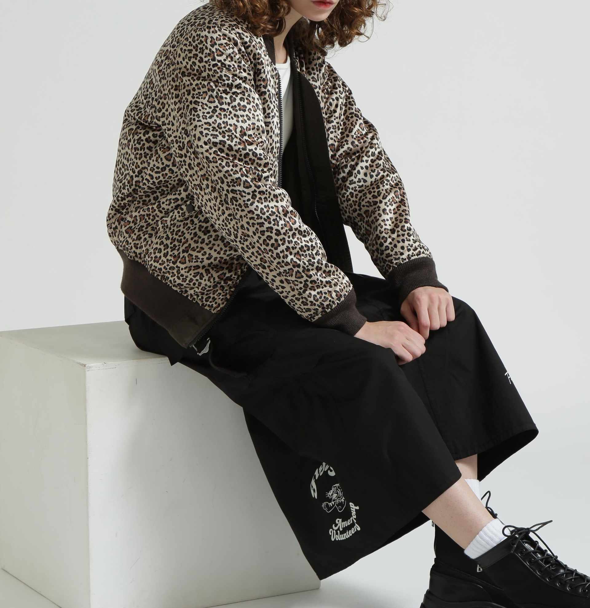 《WOMAN》LEOPARD LOGO MA-1 ブラウン