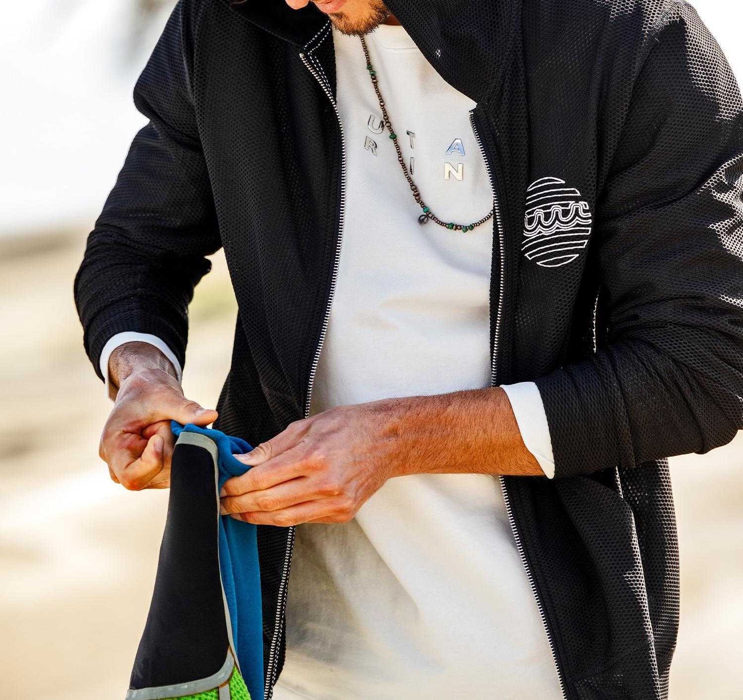 muta MA>INE/ムータ マリン/別注メッシュフーディー ブラック