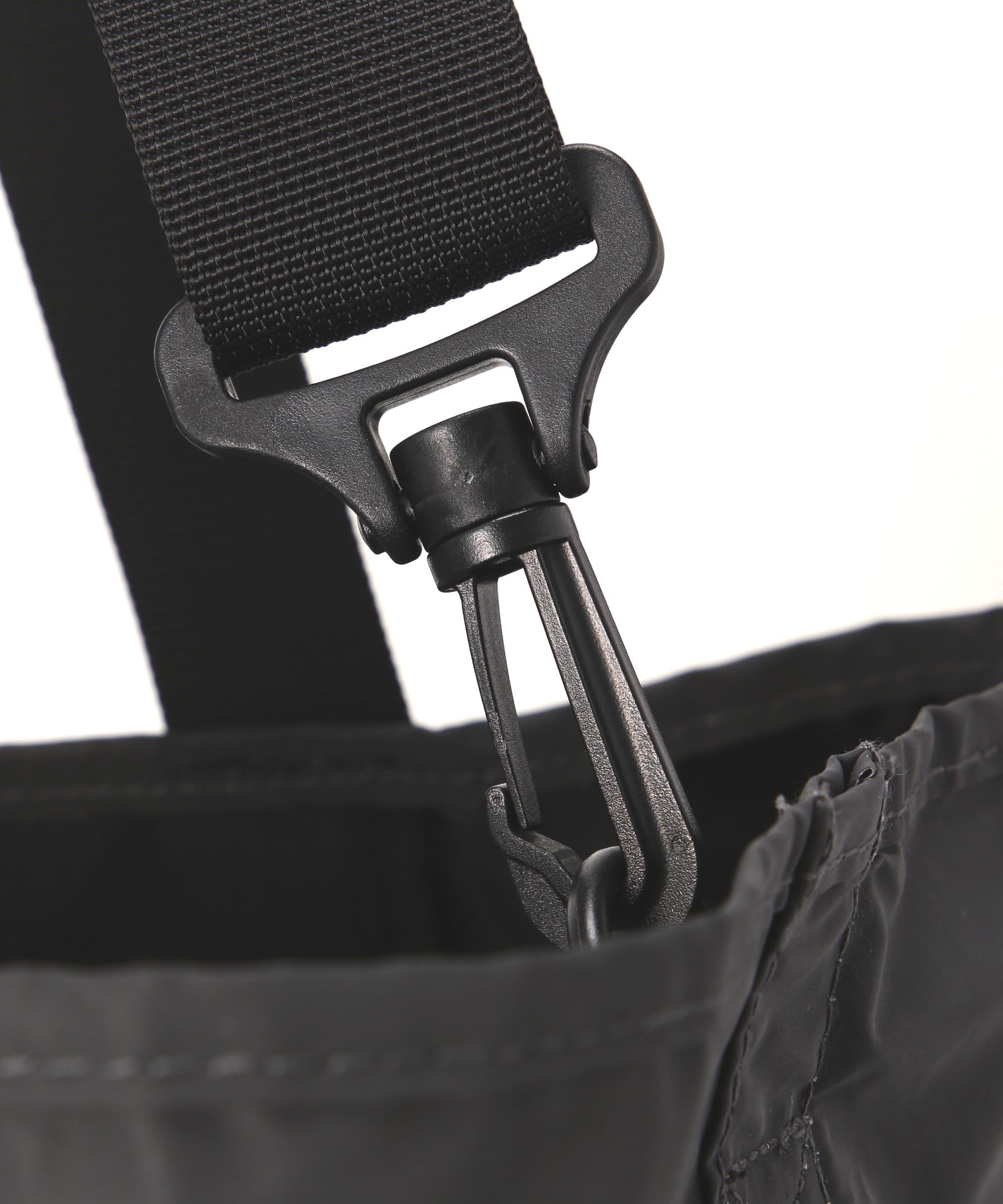 PACKING/パッキング BLACK REFLECTIVE TOTE ブラック