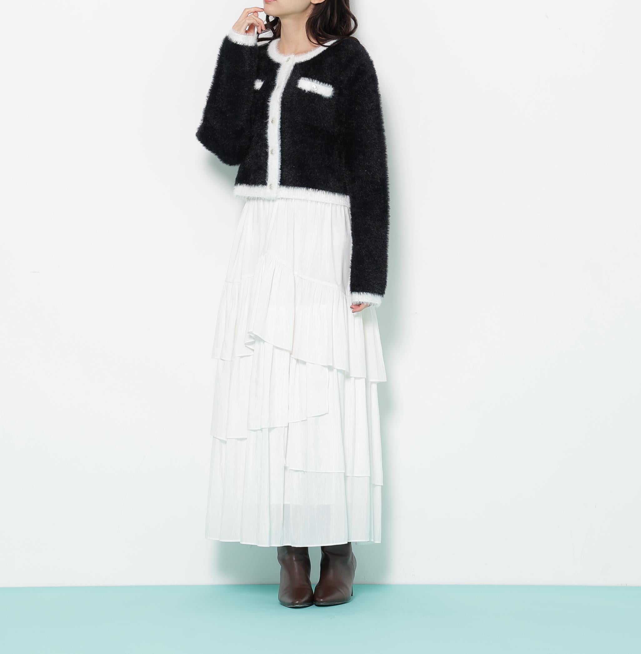 スパンコールフェザーニットジャケット ブラック×ホワイト1