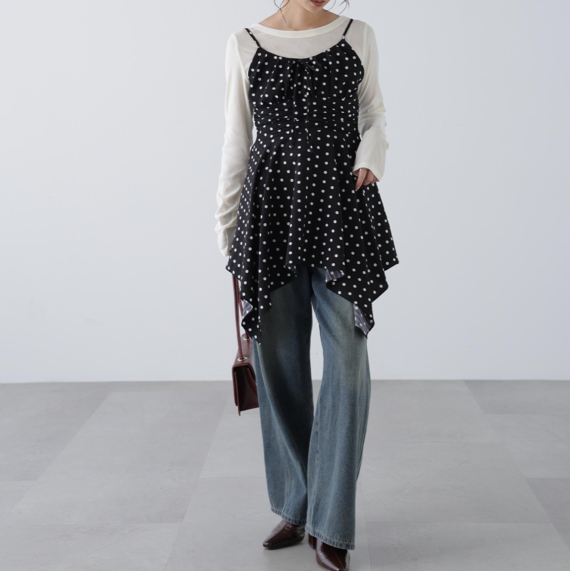 イレヘムチュニックキャミワンピース ブラックベースドット1