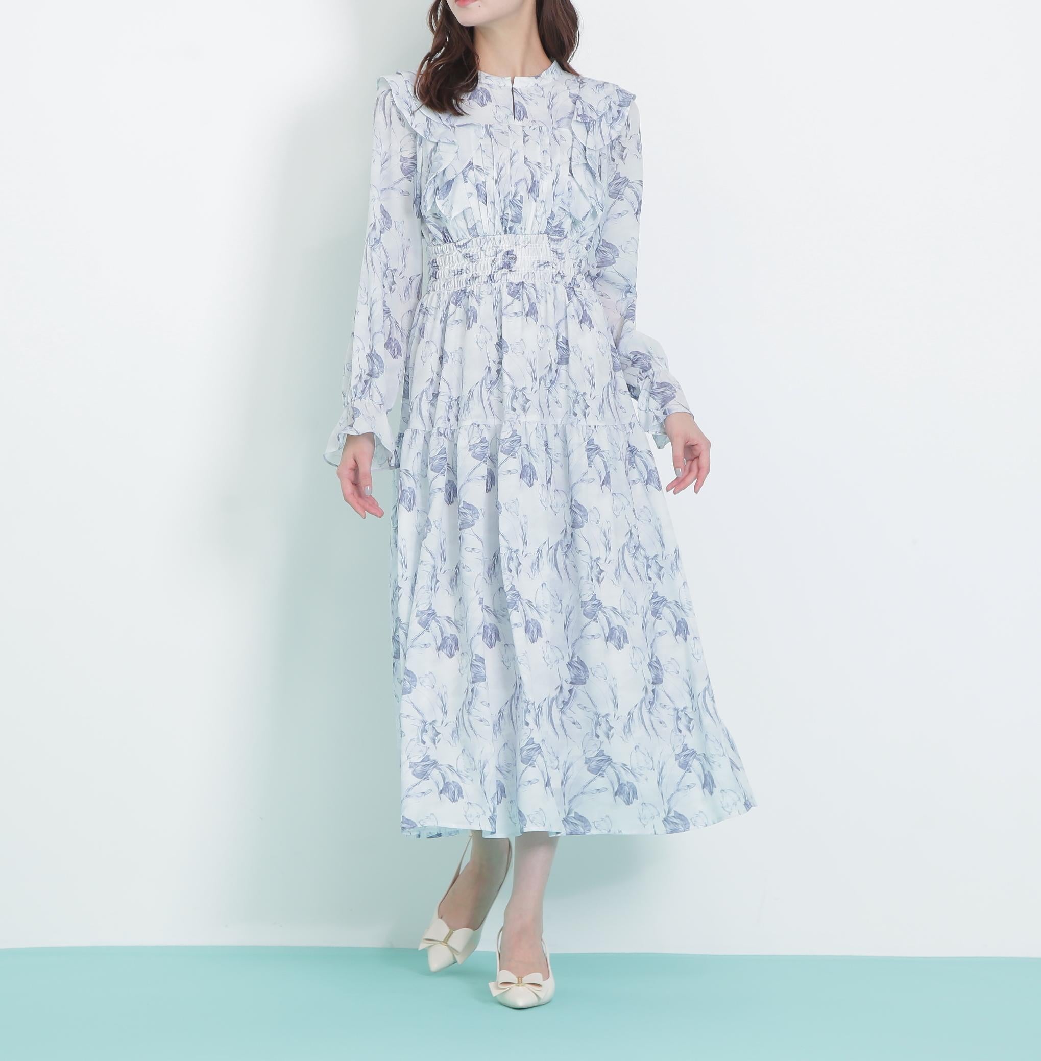 ピンタック花柄ワンピース ブルー