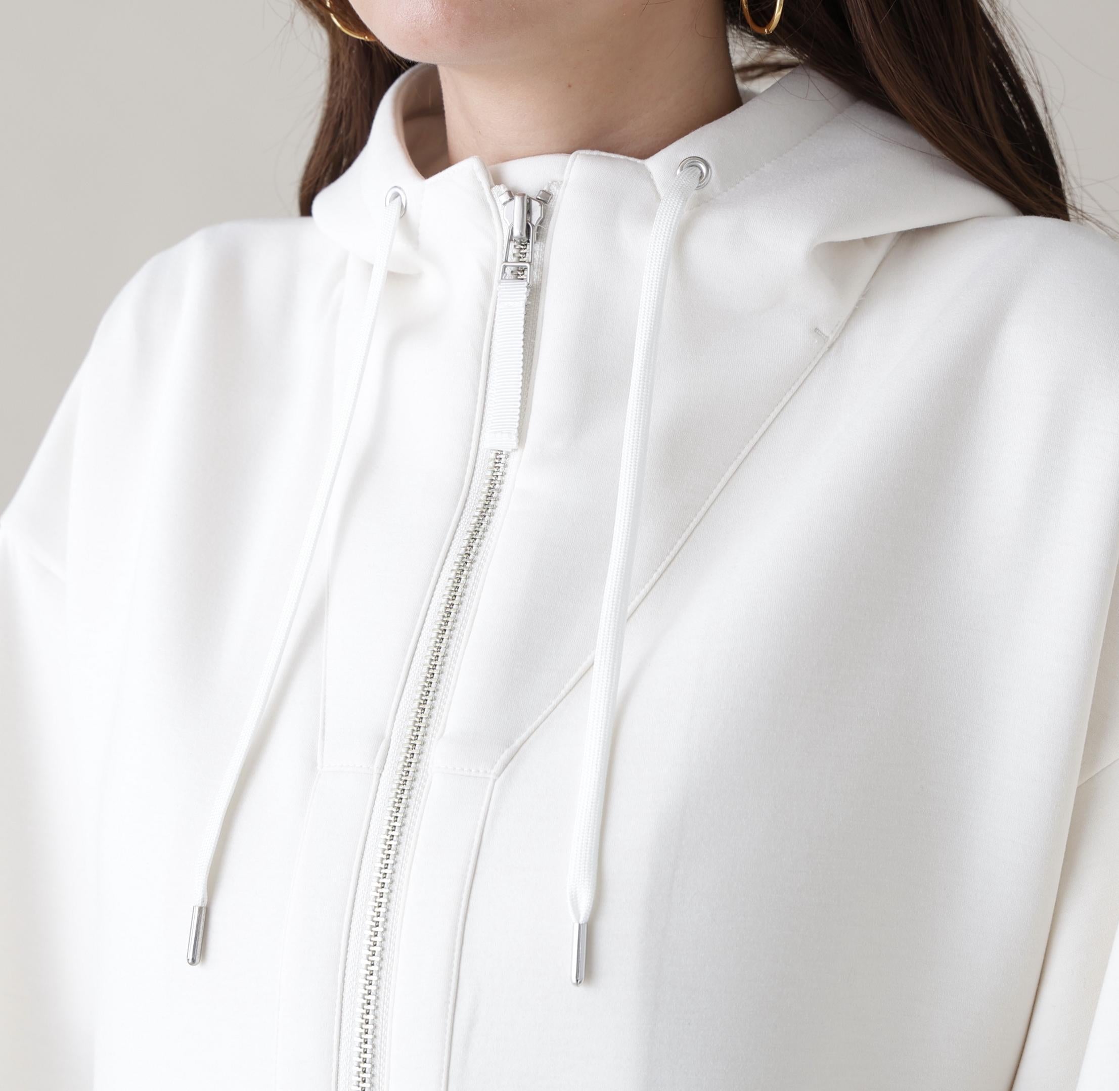 ウエストフレアダンボールフーディー エクリュ1