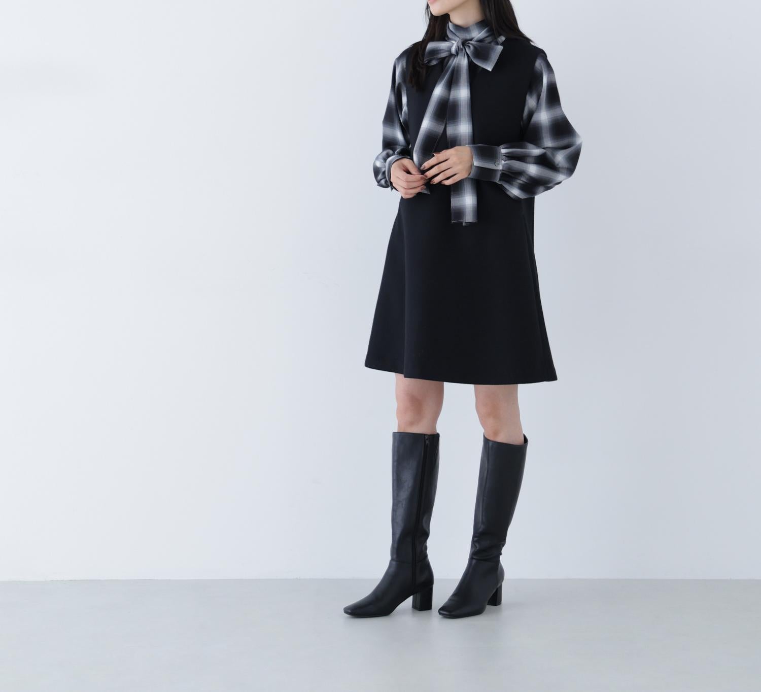 圧縮ミニジャンスカ ブラック