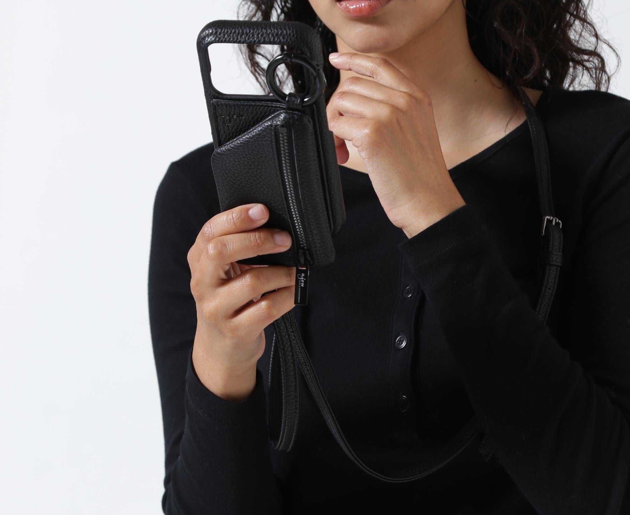 ajew/エジュー/別注iPhone16/16Pro/17/17Pro ブラック