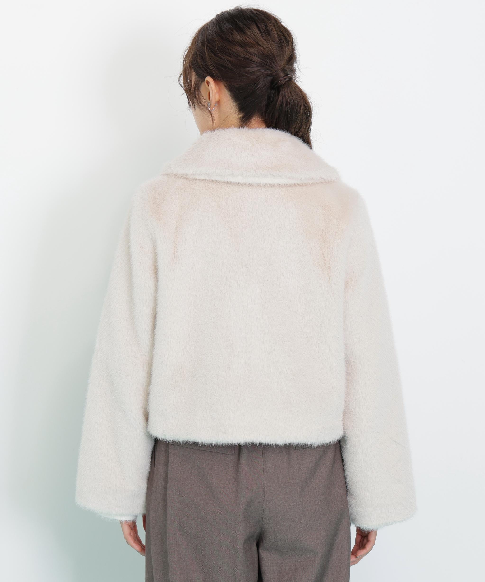 フェイクファーショートジャケット ホワイト