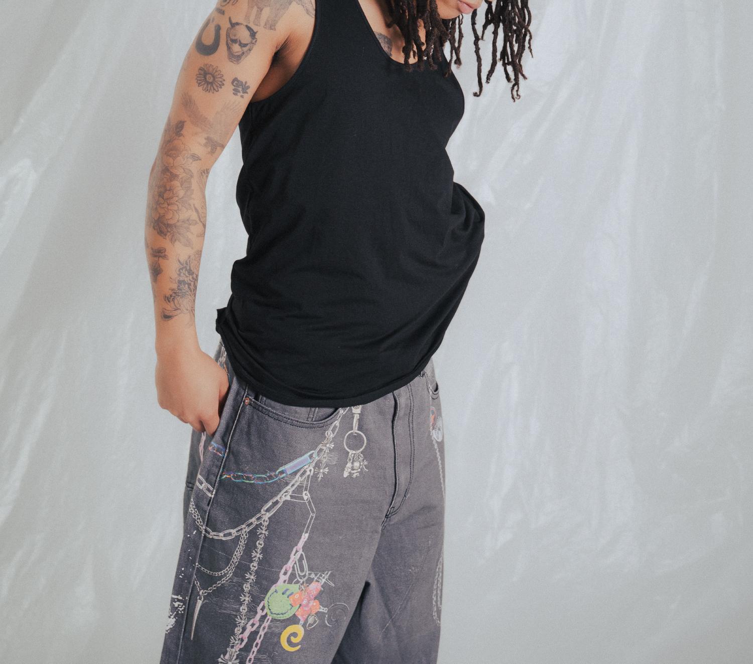 FR(13)NDS/フレンズ/AO TANKTOP ブラック