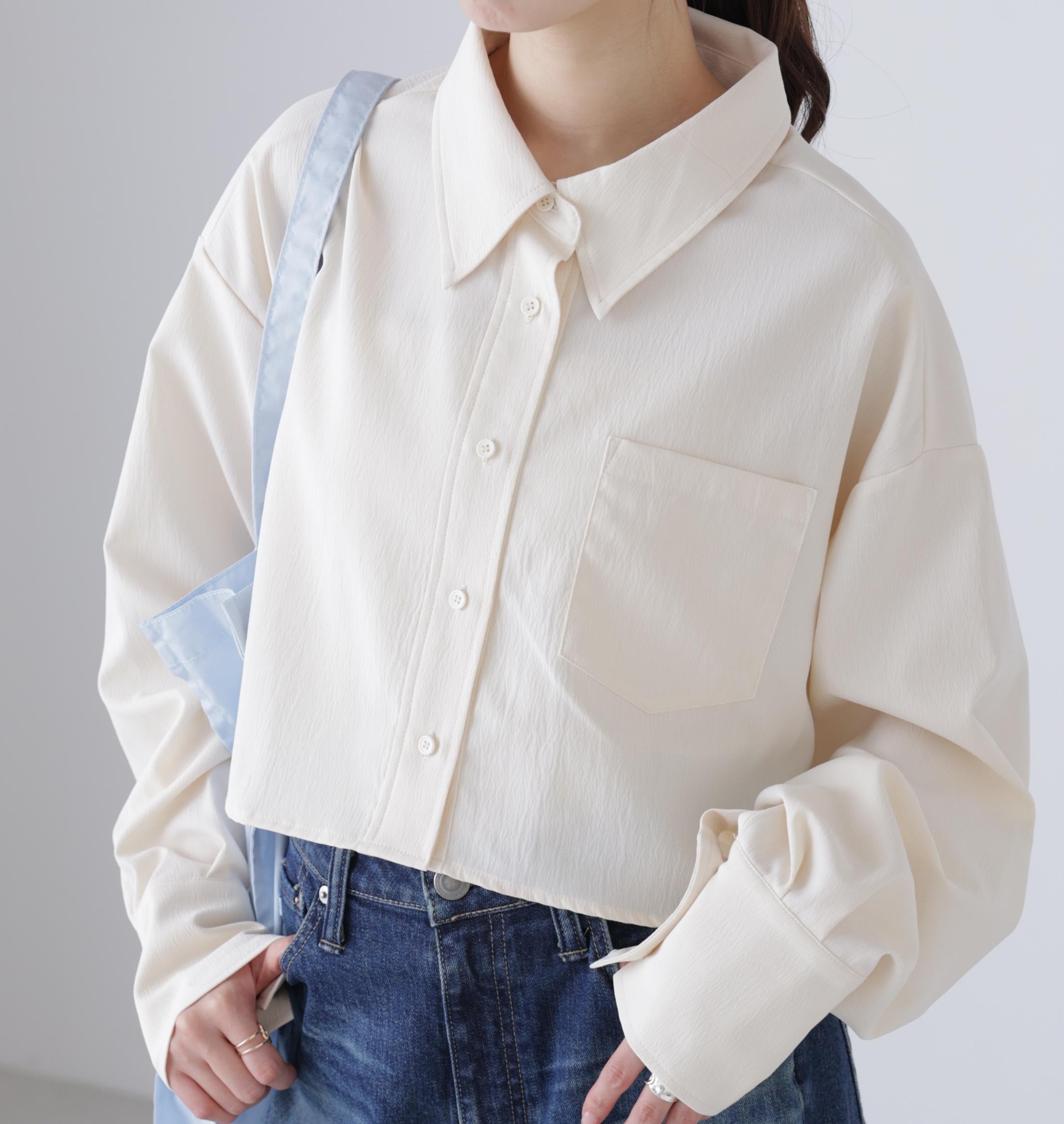 バックレースアップショート丈シャツ オフ