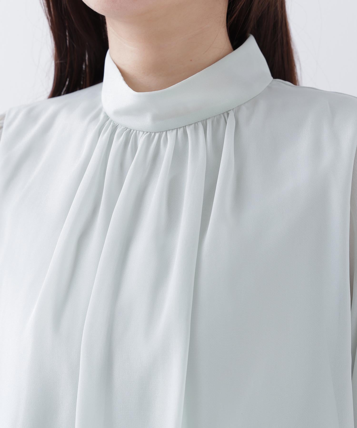 ハイネックシアースリーブブラウス半袖 ライトグリーン