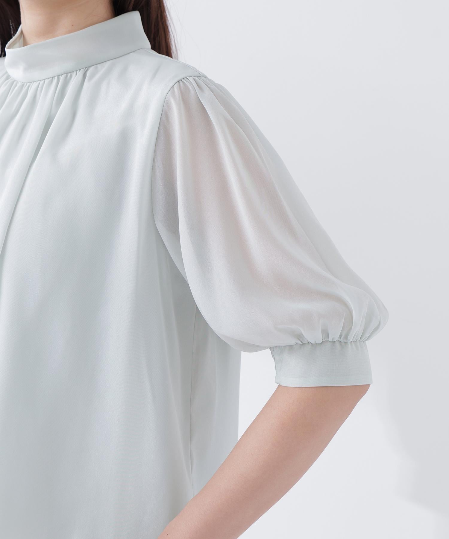 ハイネックシアースリーブブラウス半袖 ライトグリーン