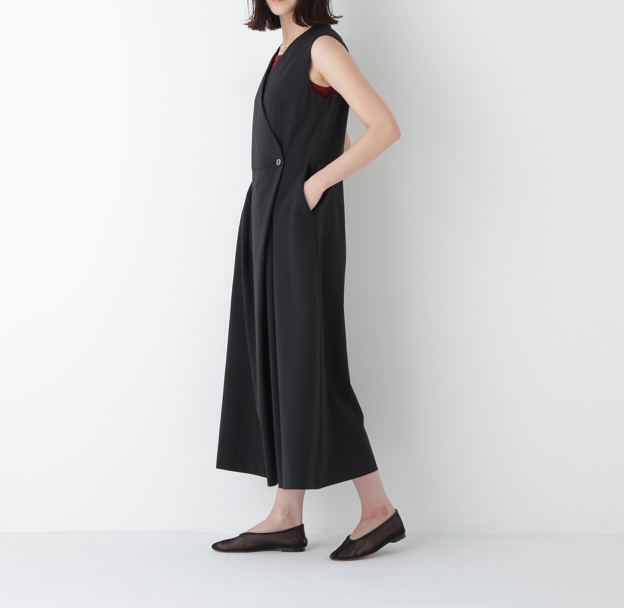 ◆T/TAツイルラップ風ノースリーブワンピース ブラック