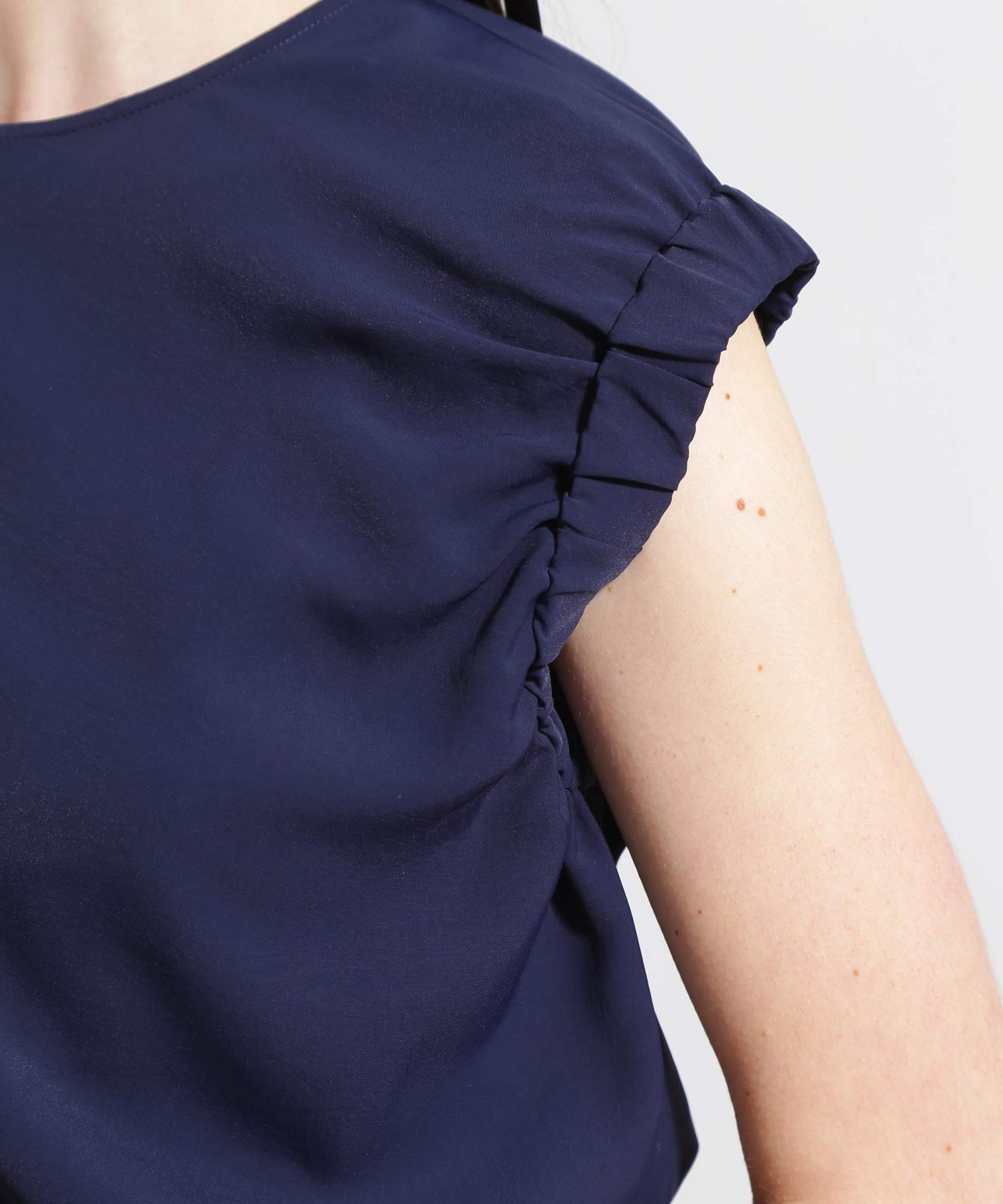 ◆スリーブシャーリングワンピース ネイビー