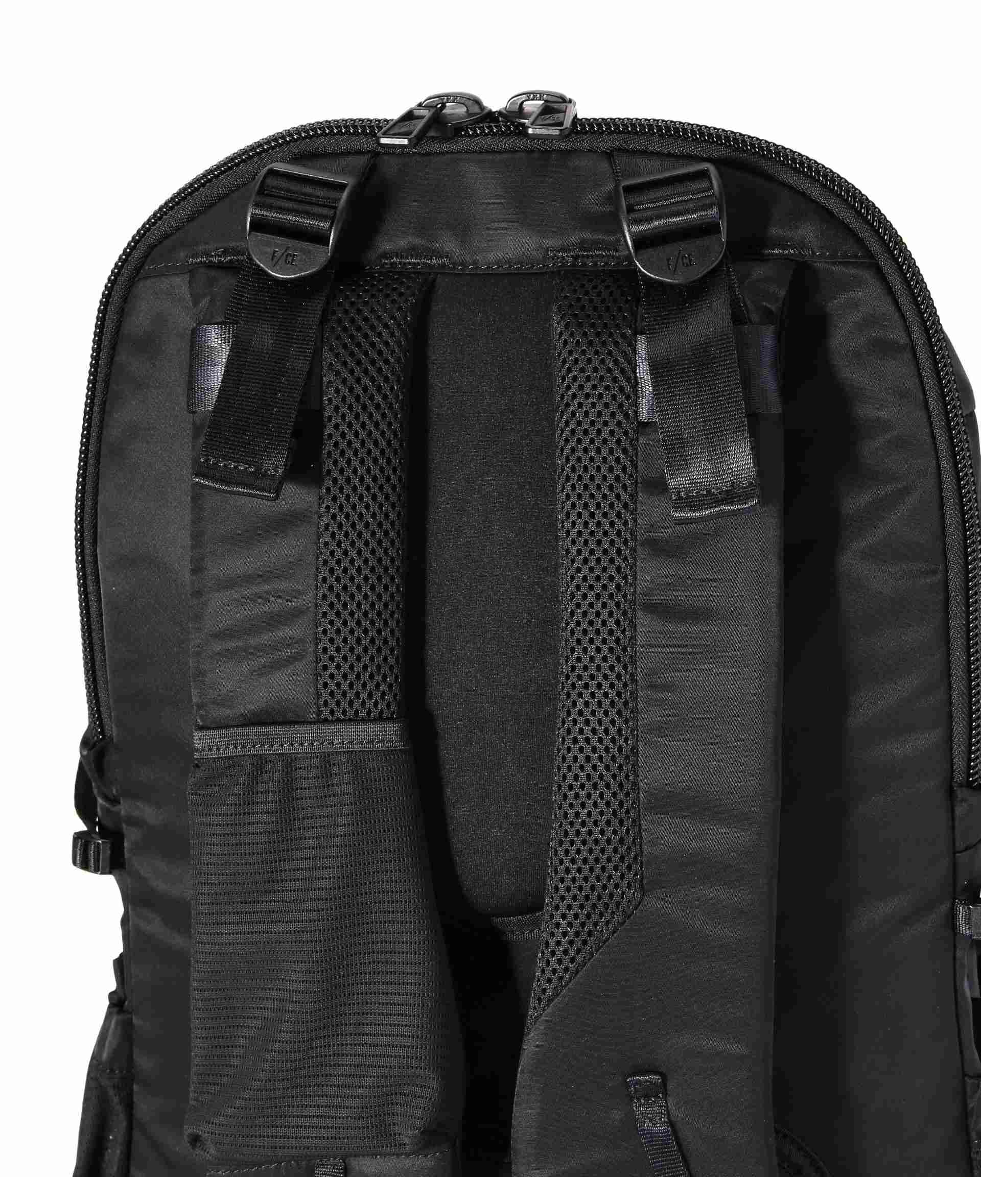 F/CE. <エフシーイー >ECYCLE TWILL U>RAN TOWN ブラック