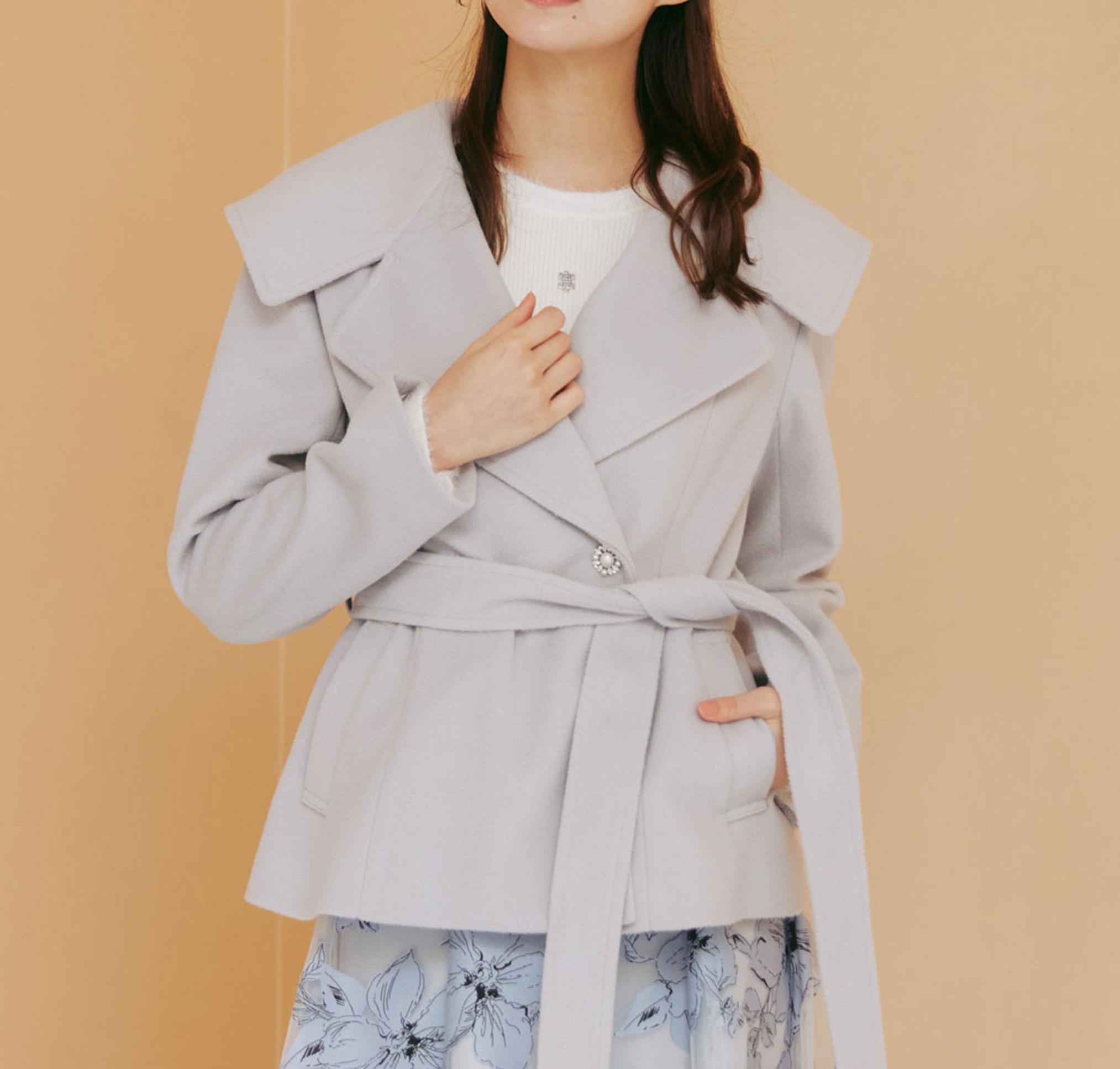 ビジュー釦ビッグカラーショートコート グレー