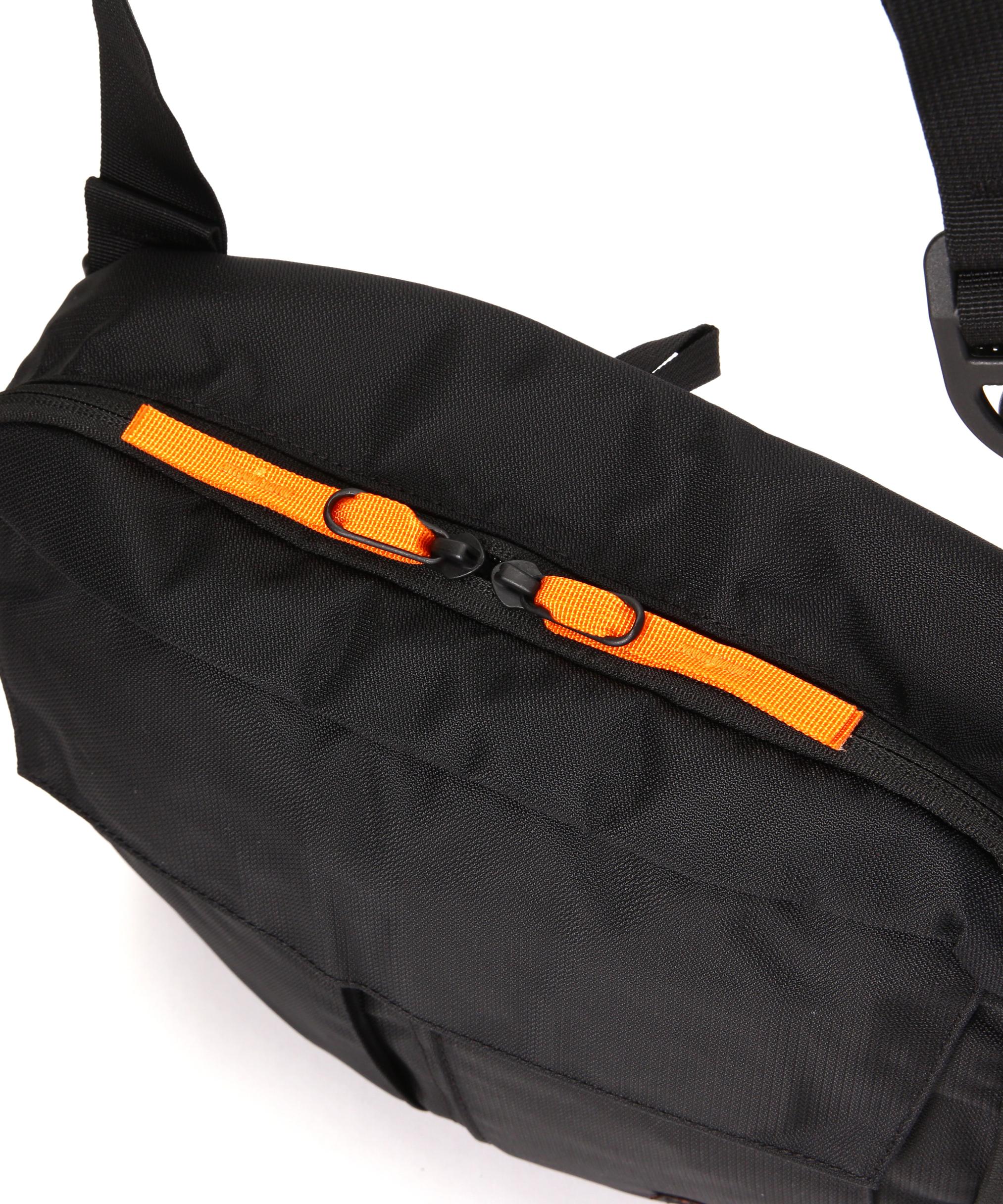 MYSTE>Y >ANCH/ミステリーランチ/DIST>ICT 8/ディストリクト 8 ブラック