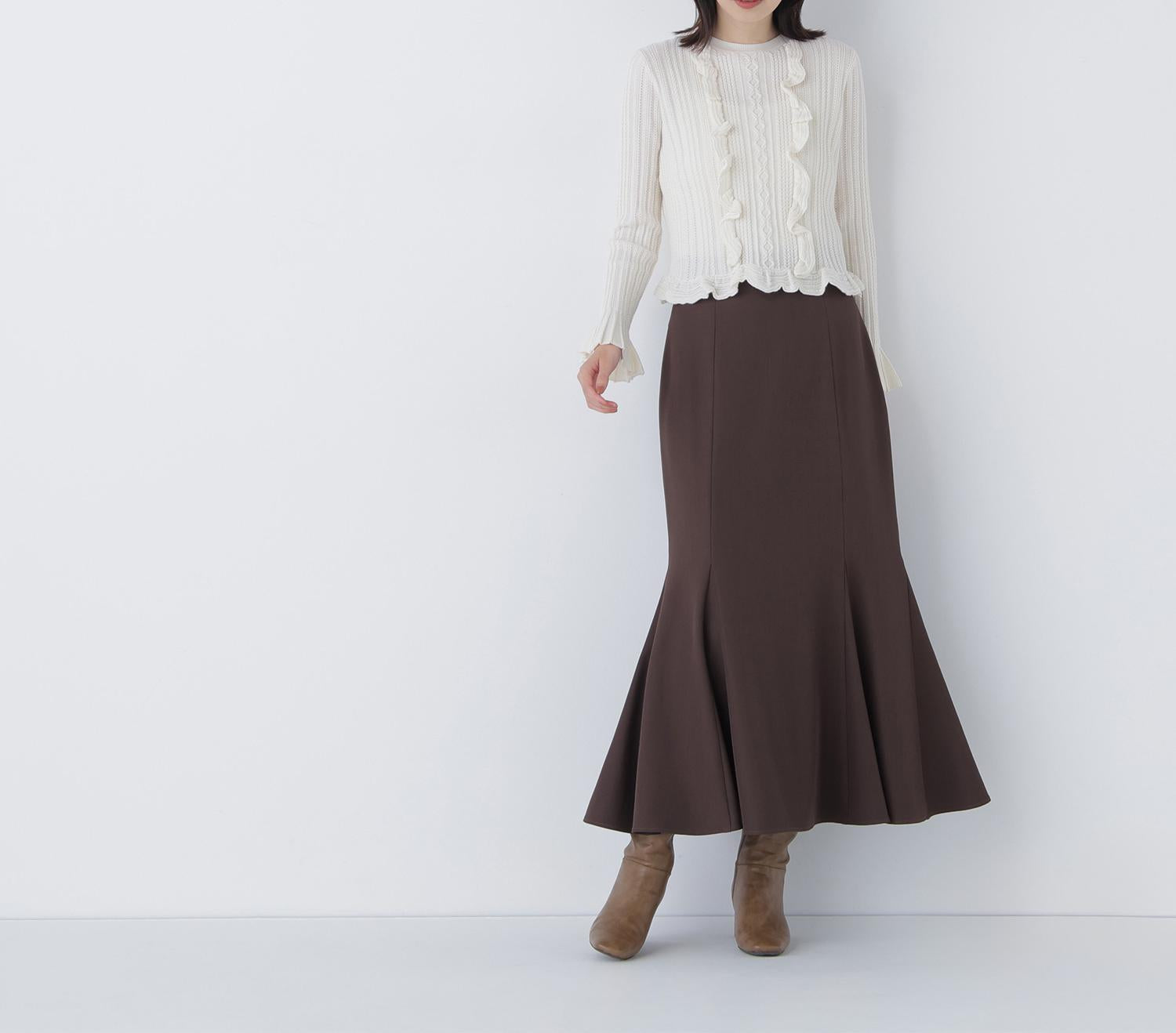 ミニケーブルフリルニット オフホワイト1