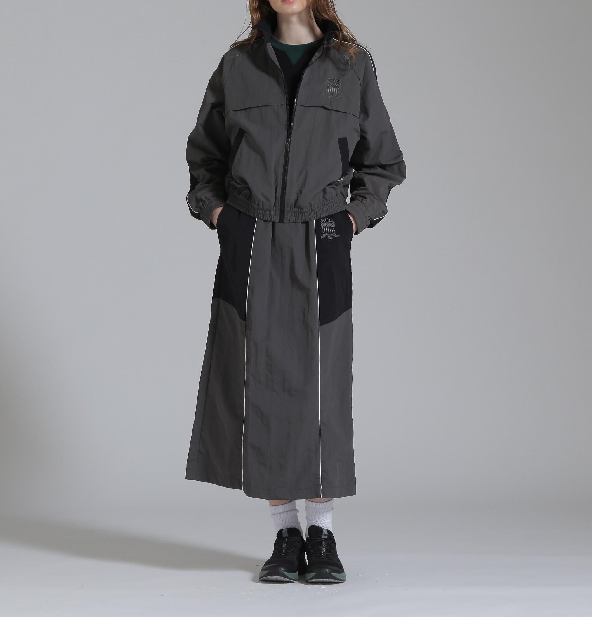 NYLON COLO> SCHEME JACKET/ナイロンカラースキームジャケット チャコール