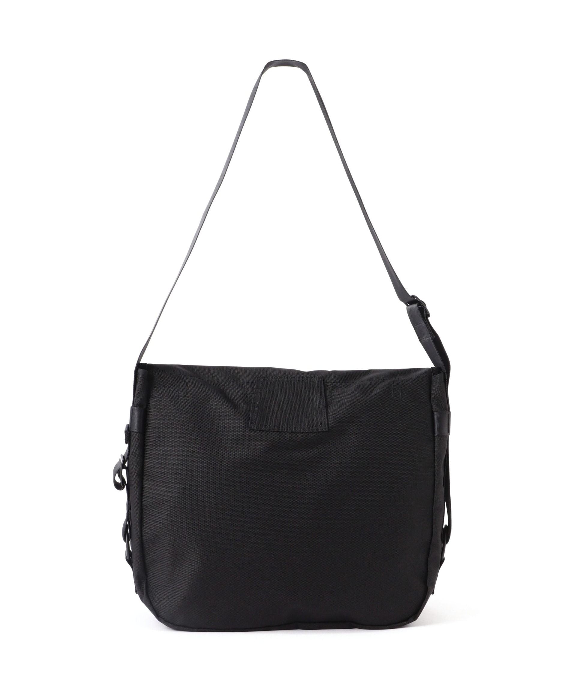 SLOW<スロウallistic ai -Fench amy shoulde ag- ブラック