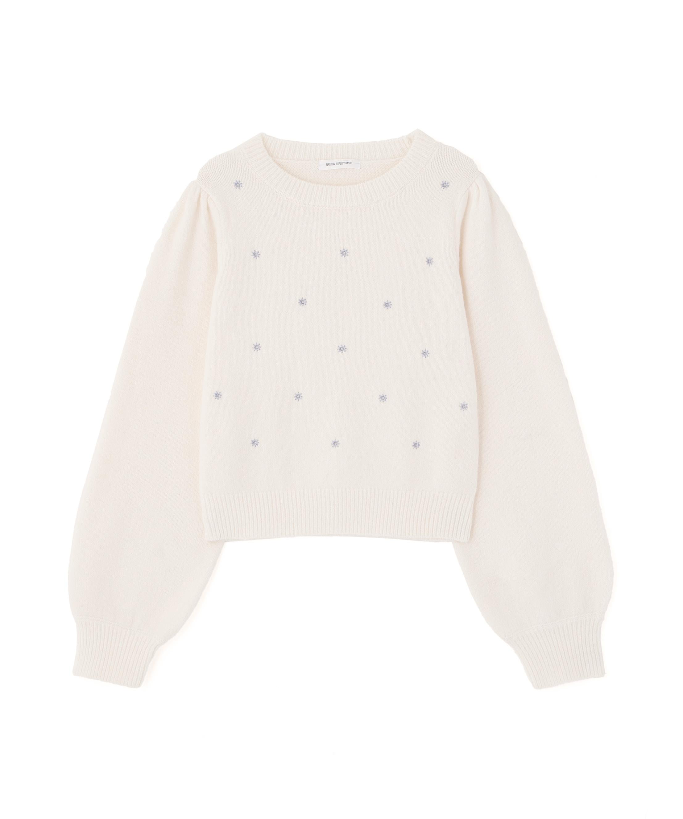 フラワー刺繍ニット オフホワイト1