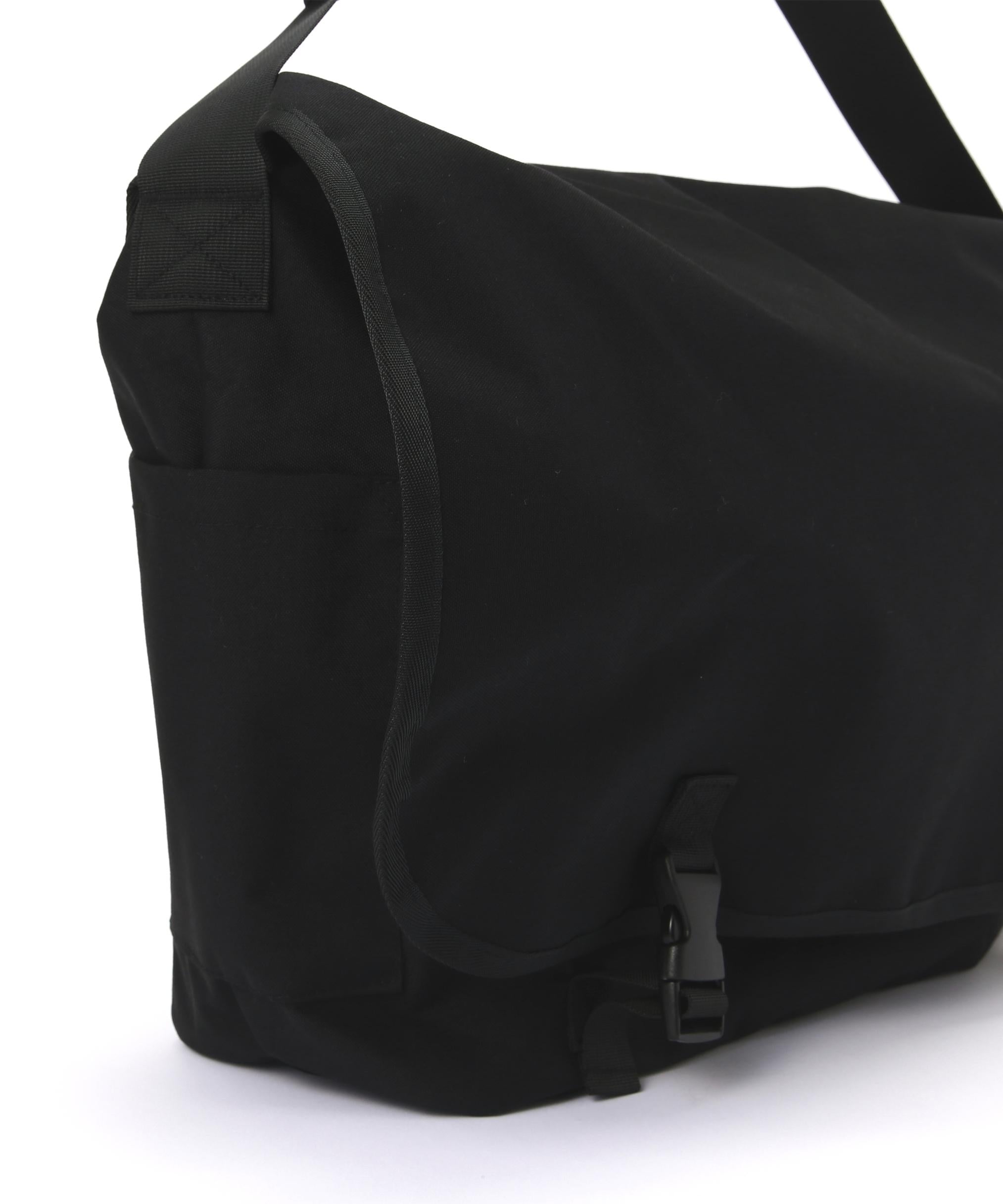 PACKING/パッキング/STANDA>D MESSENGE>/スタンダードメッセンジャーバッグ ブラック