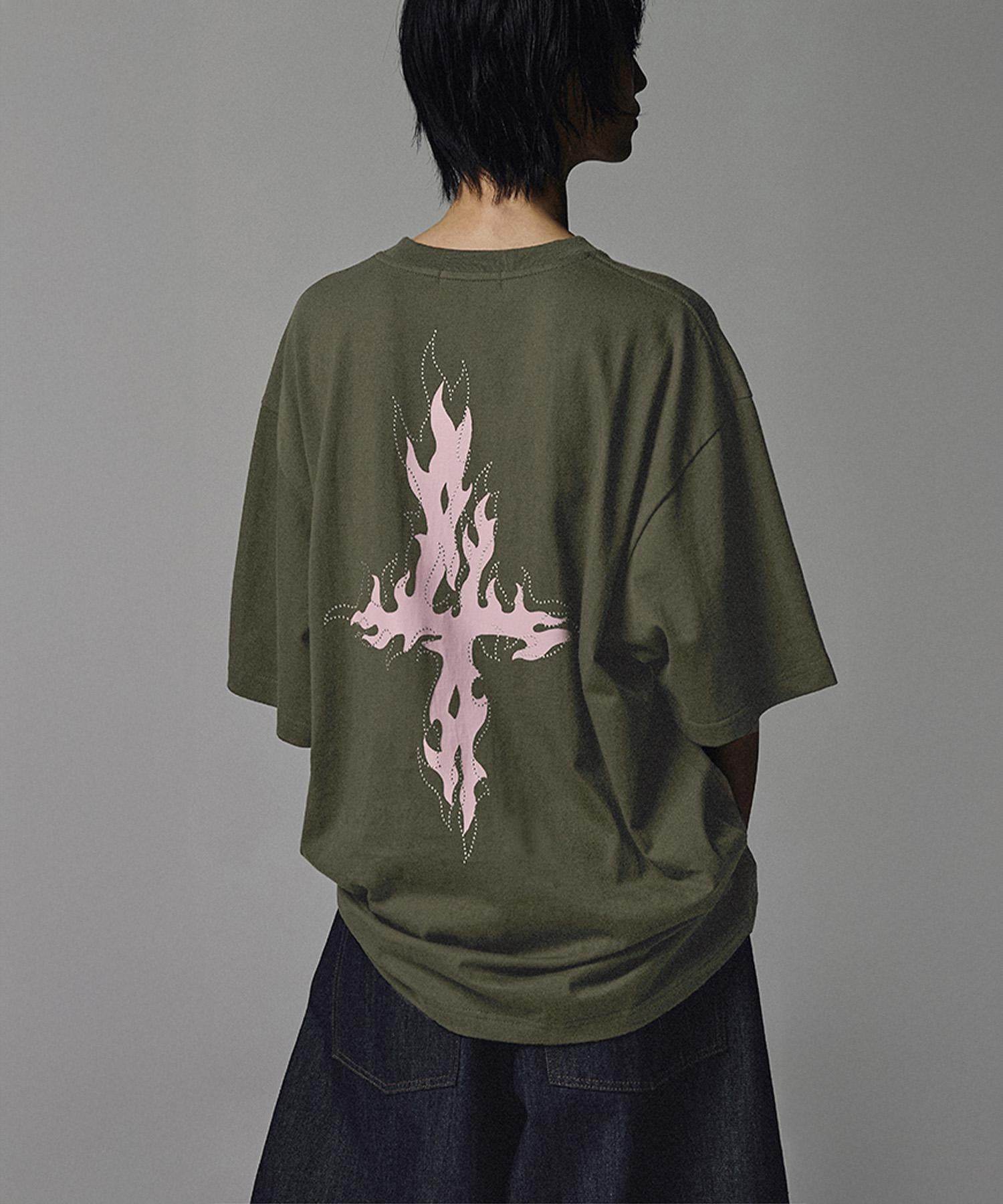 NOT4NE>D/ノットフォーナード/FLAME 4 SYMROL T-SHI>TS カーキ