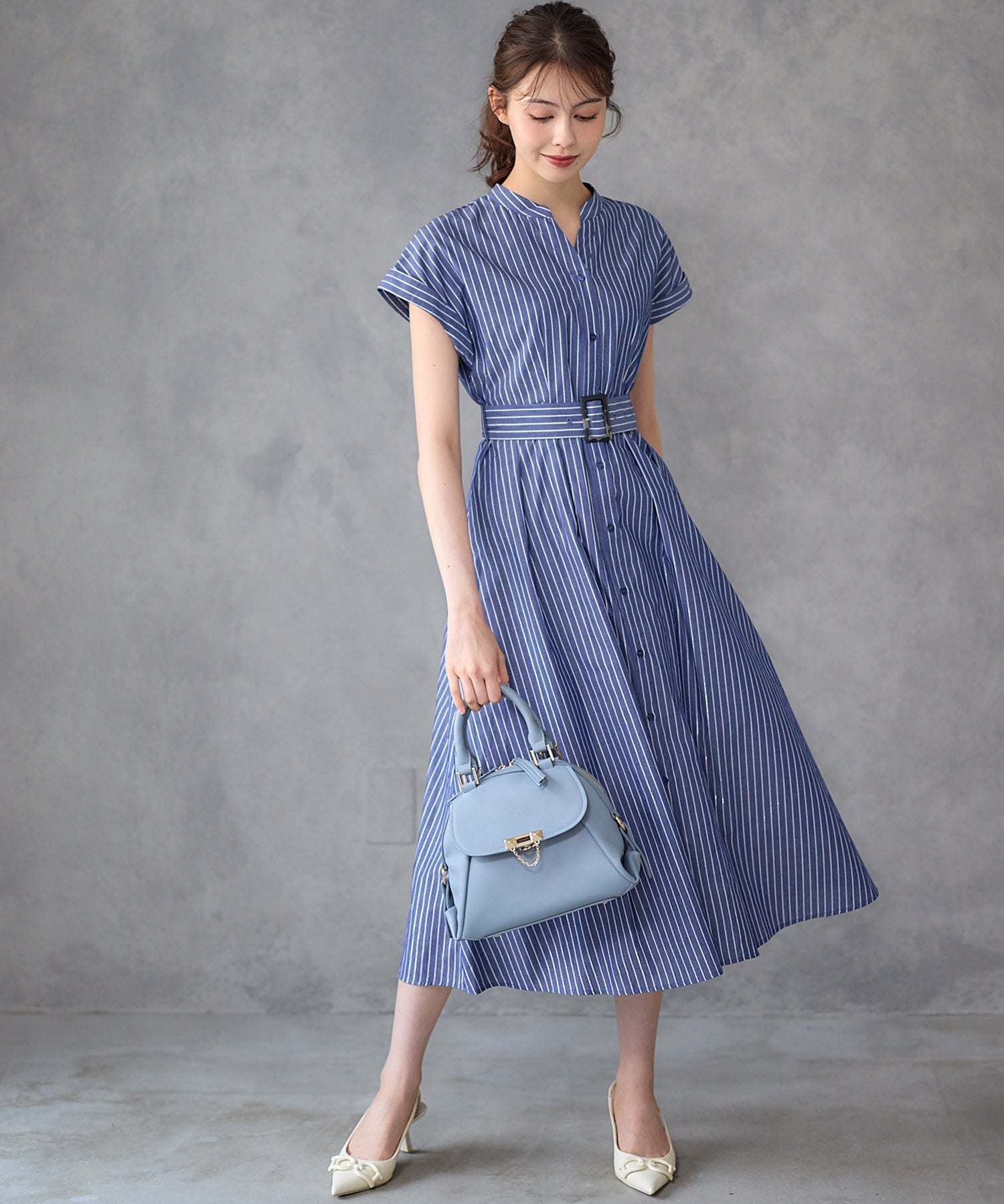 トゥエルブアジェンダ 12Twelve Agenda ラメストライプシャツワンピース (ブルー) ブルー