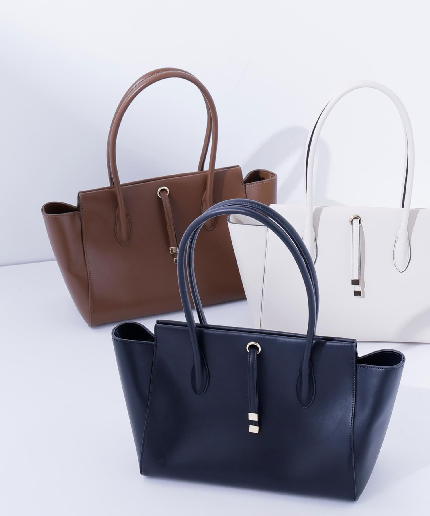 バトーシェイプトートバッグ クロ