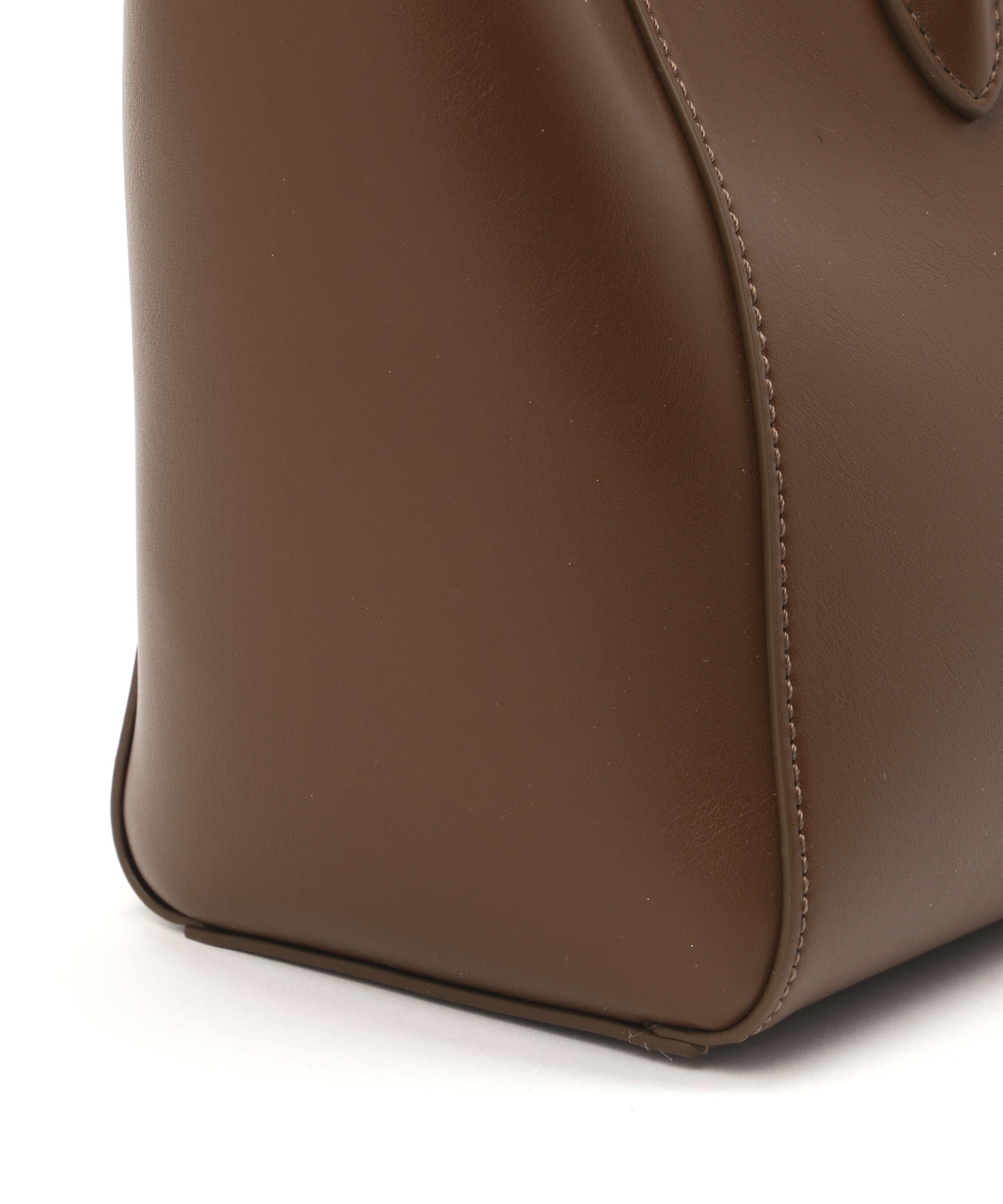 バトーシェイプトートバッグ キャラメルブラウン