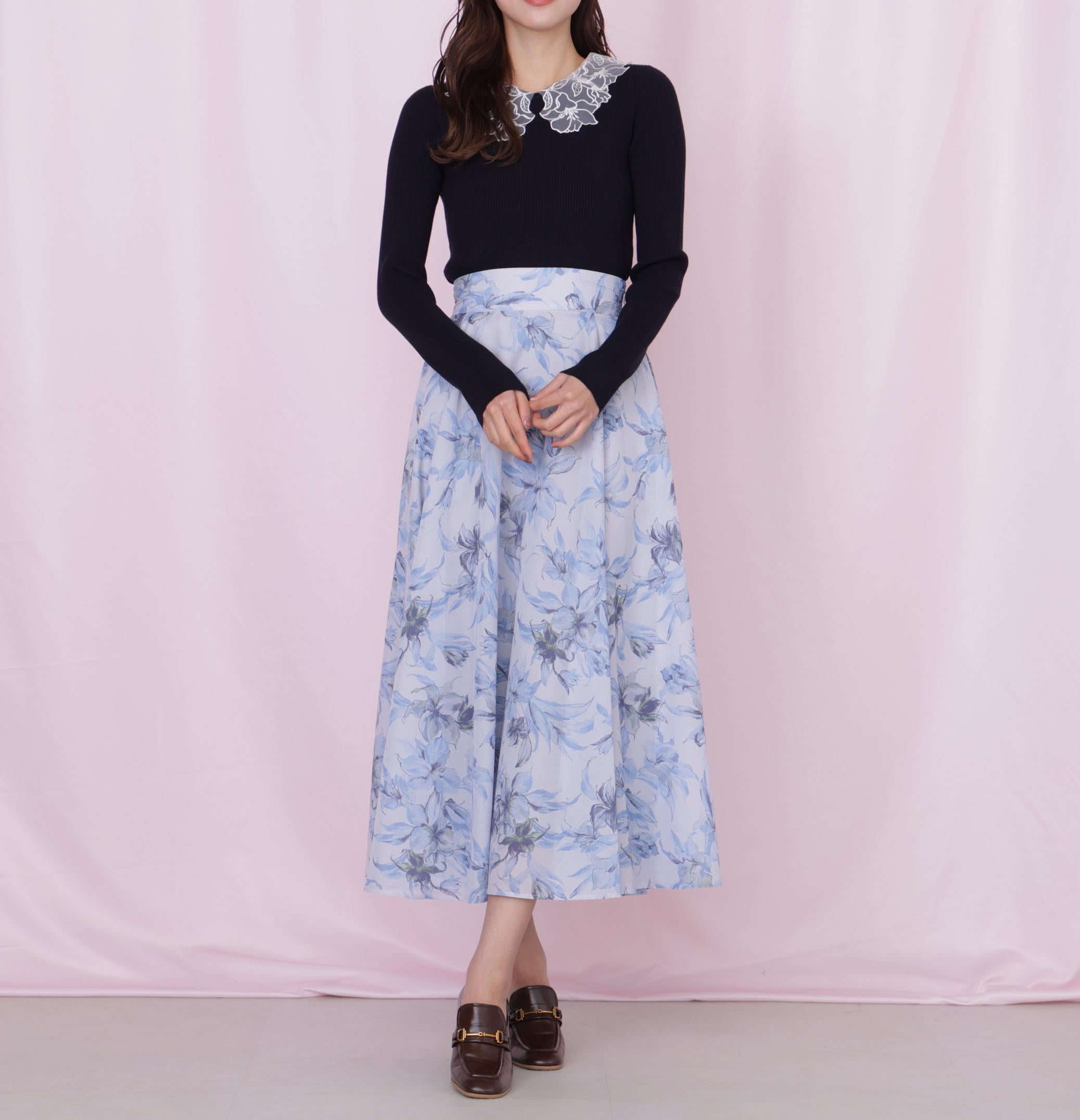 シアーアートフラワープリントスカート ブルー1
