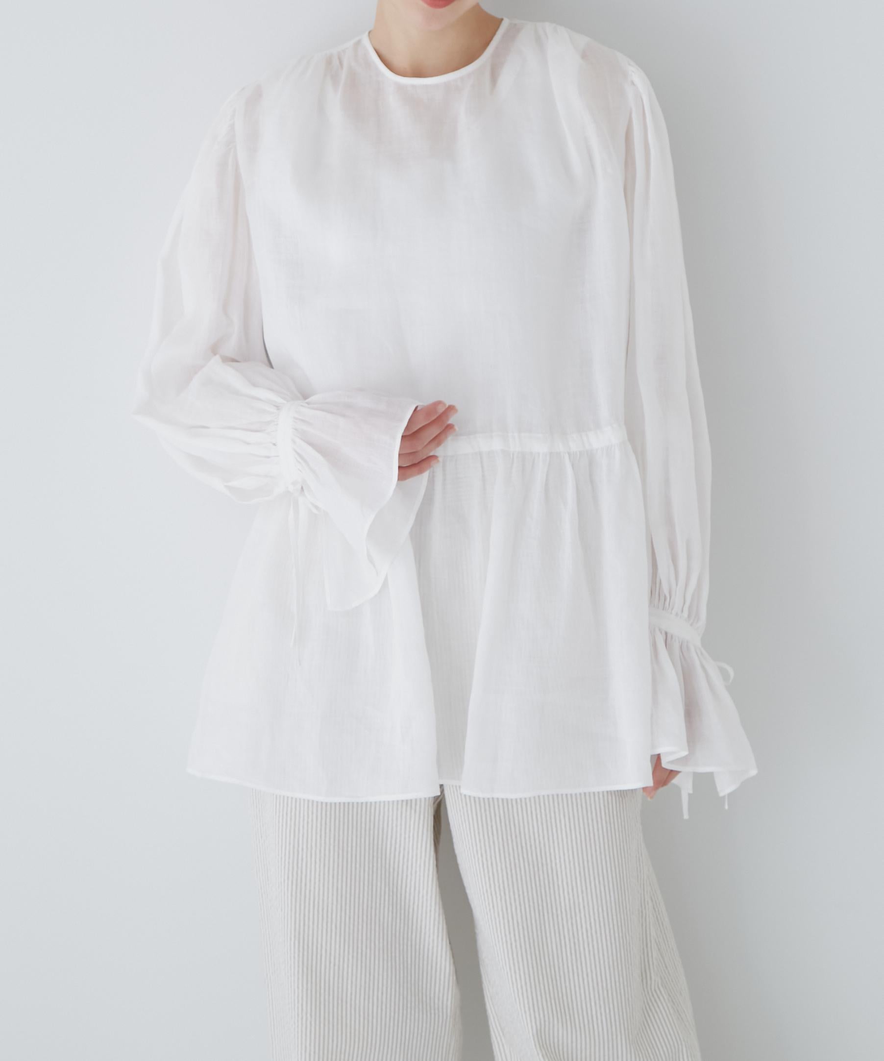 菊池亜希子×LEE×hwコラボボリュームブラウス(オフィシャルサイト限定”丈長めあり”) ホワイト