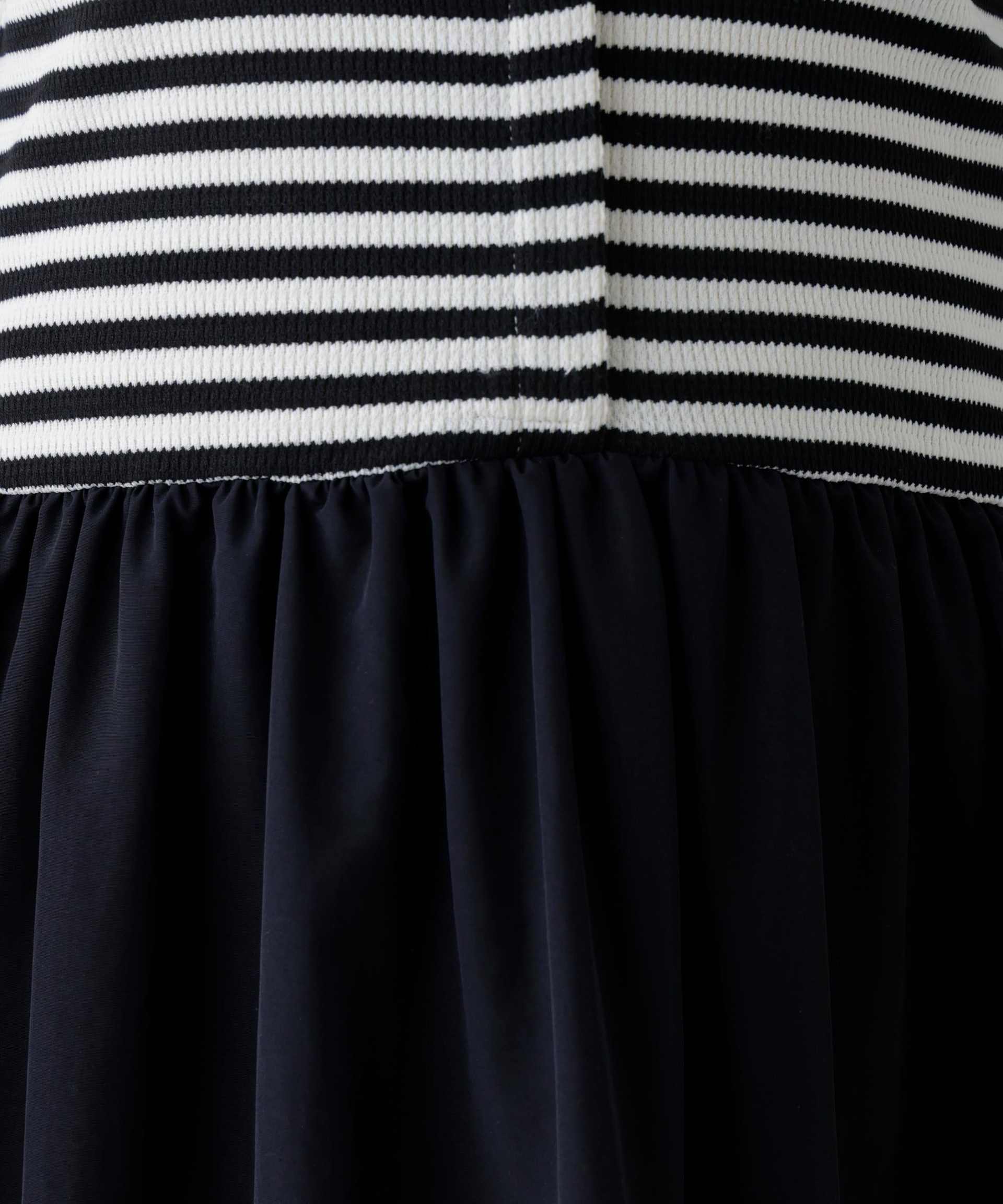 オフショルドッキングワンピース ボーダー1