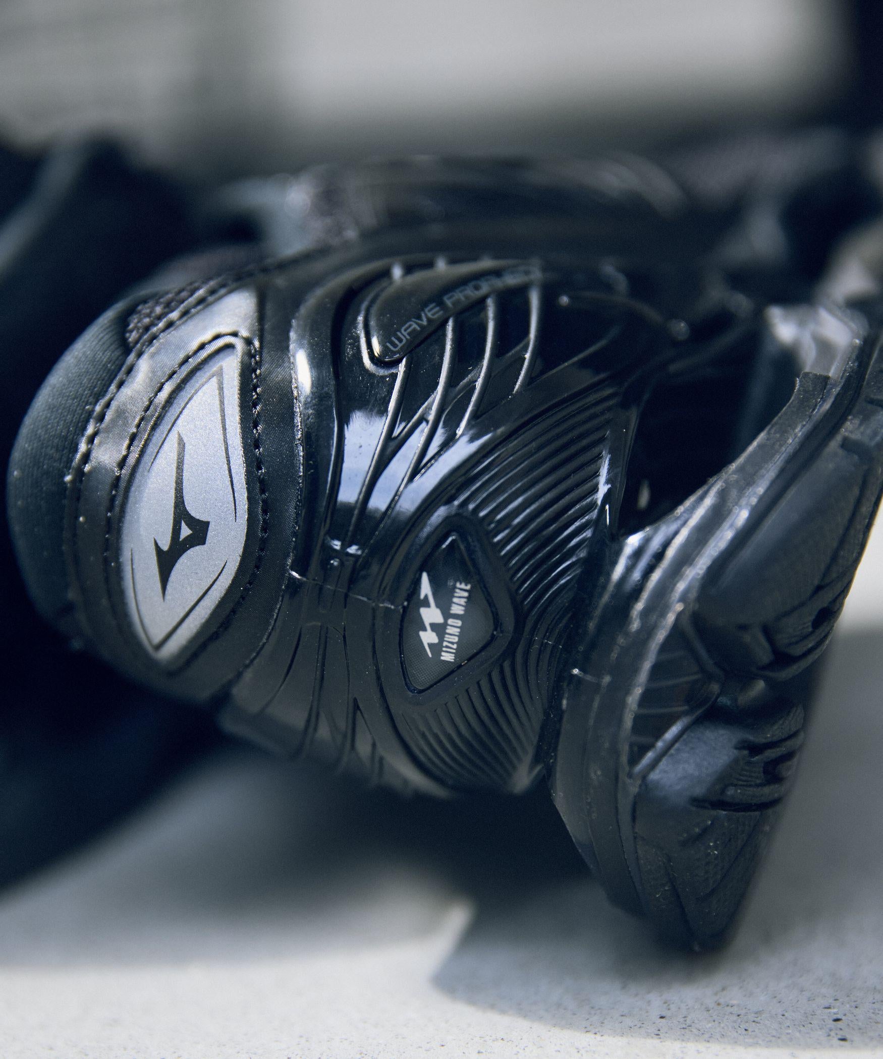 MIZUNO/ミズノ/WAVE P>OPHECY LS ブラック
