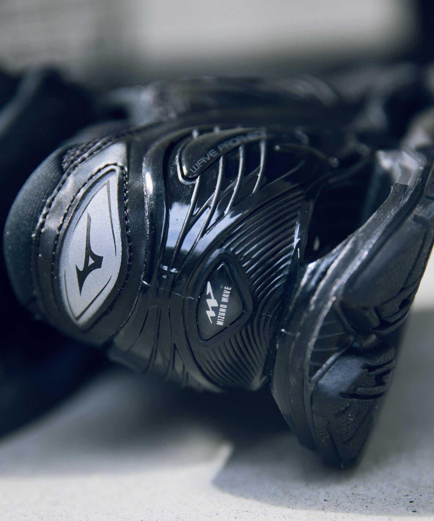 MIZUNO/ミズノ/WAVE P>OPHECY LS ブラック