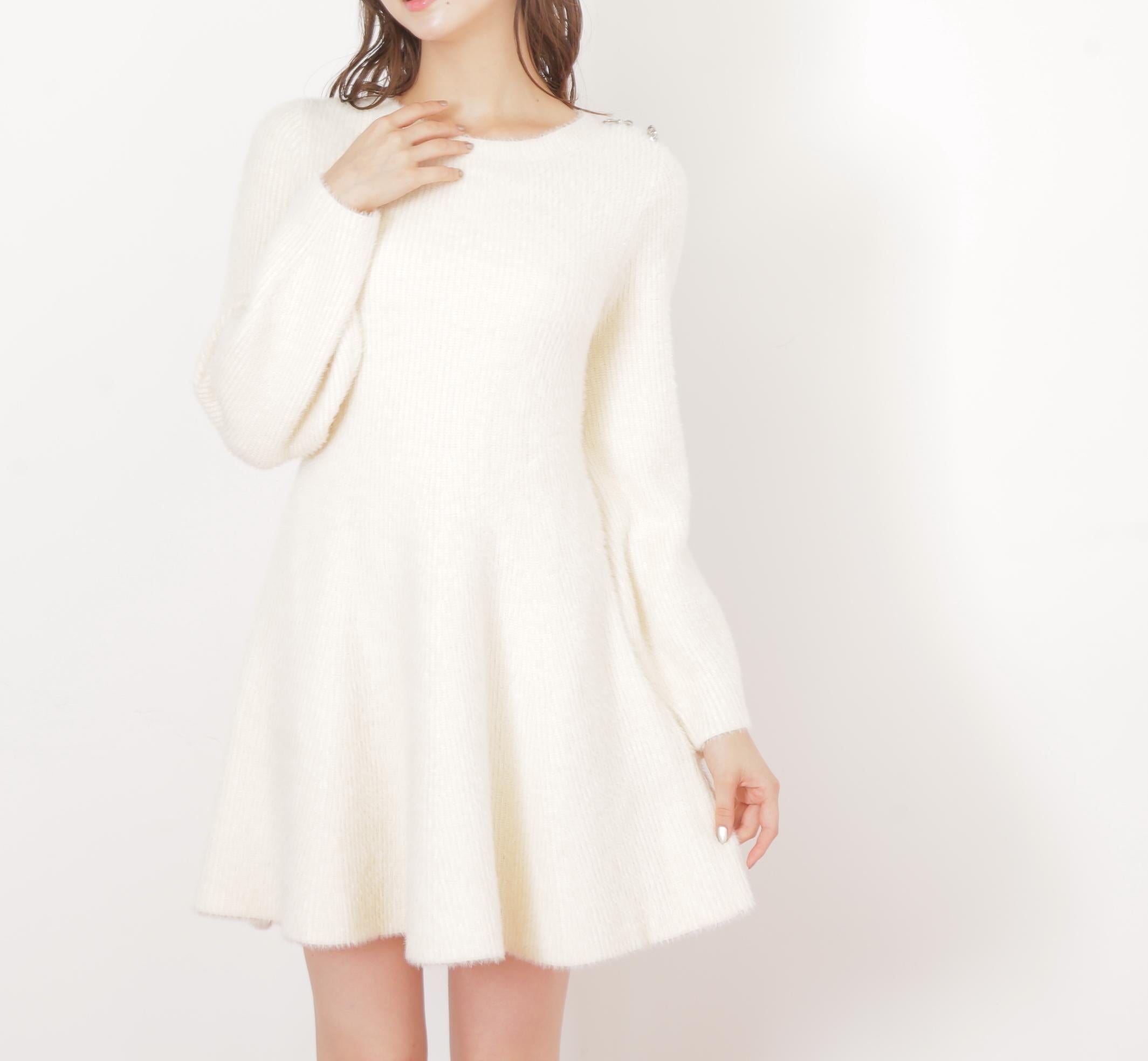 シャギーミニニットワンピース エクリュ
