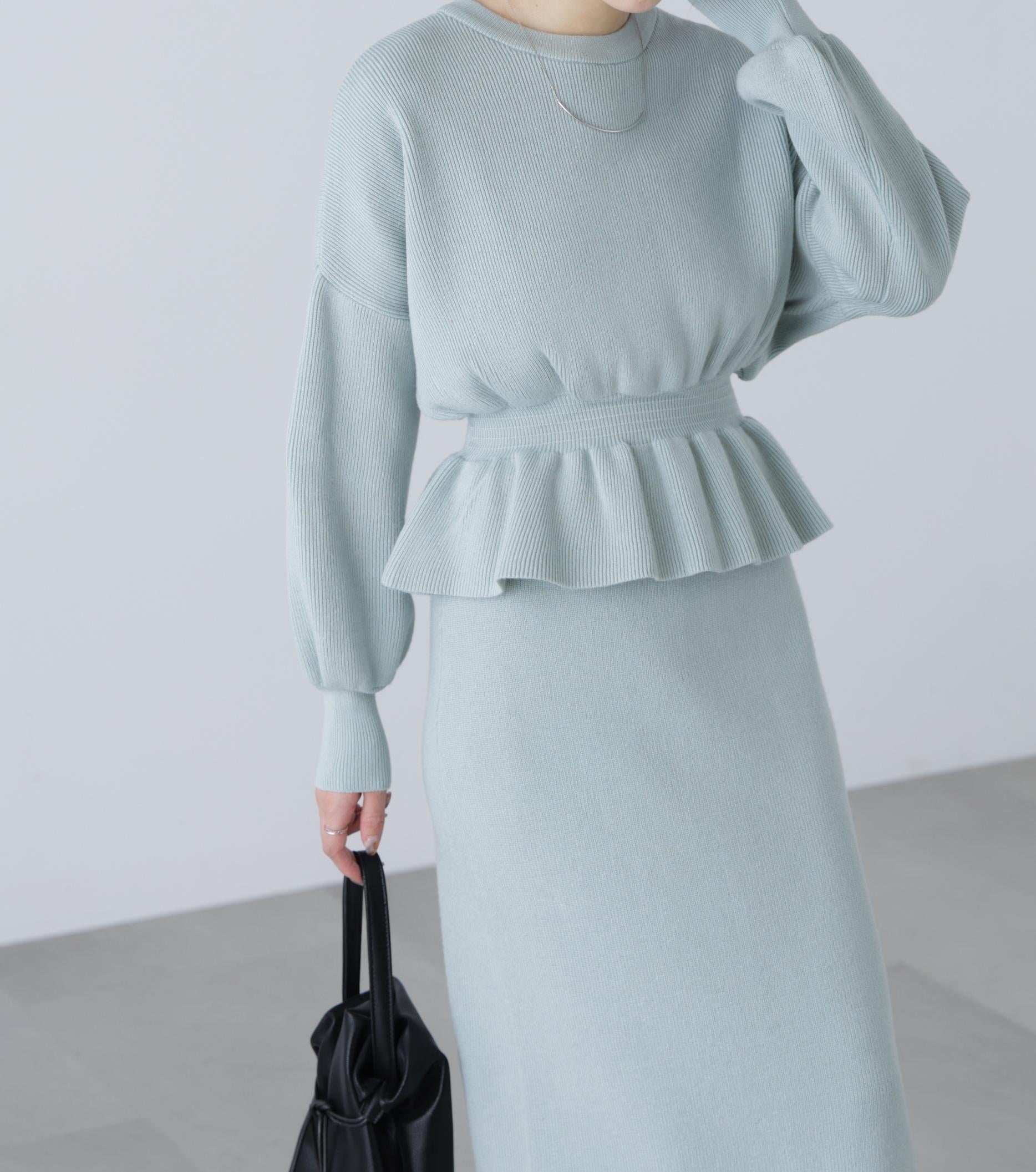 ペプラムニットセットアップ ライトブルー