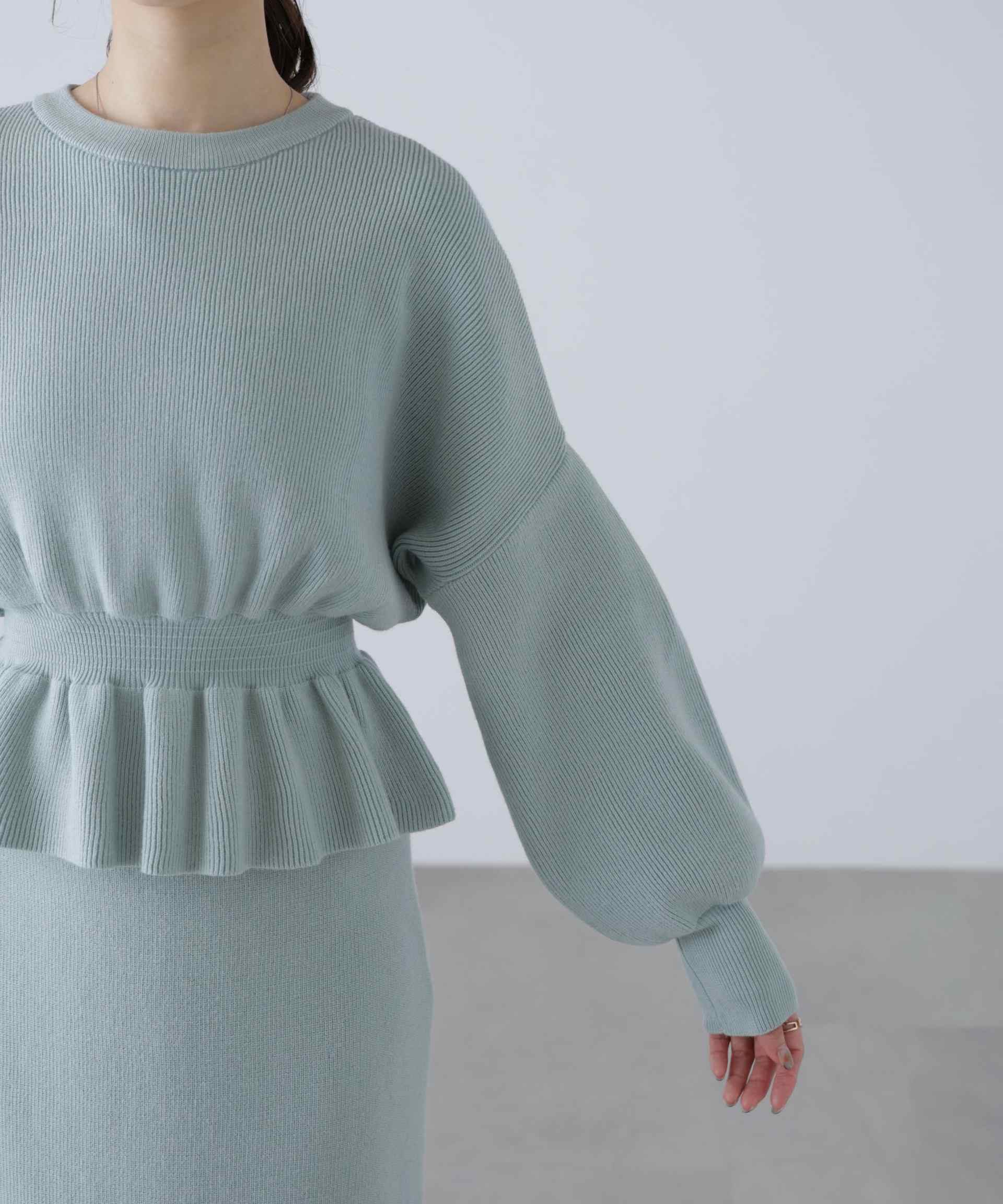 ペプラムニットセットアップ ライトブルー