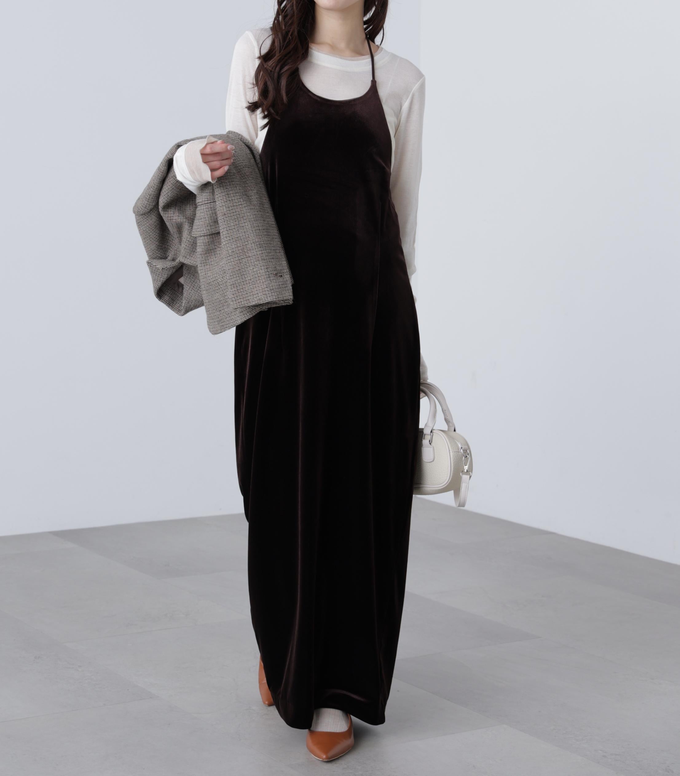 ホルターネックベロアキャミワンピース ブラウン