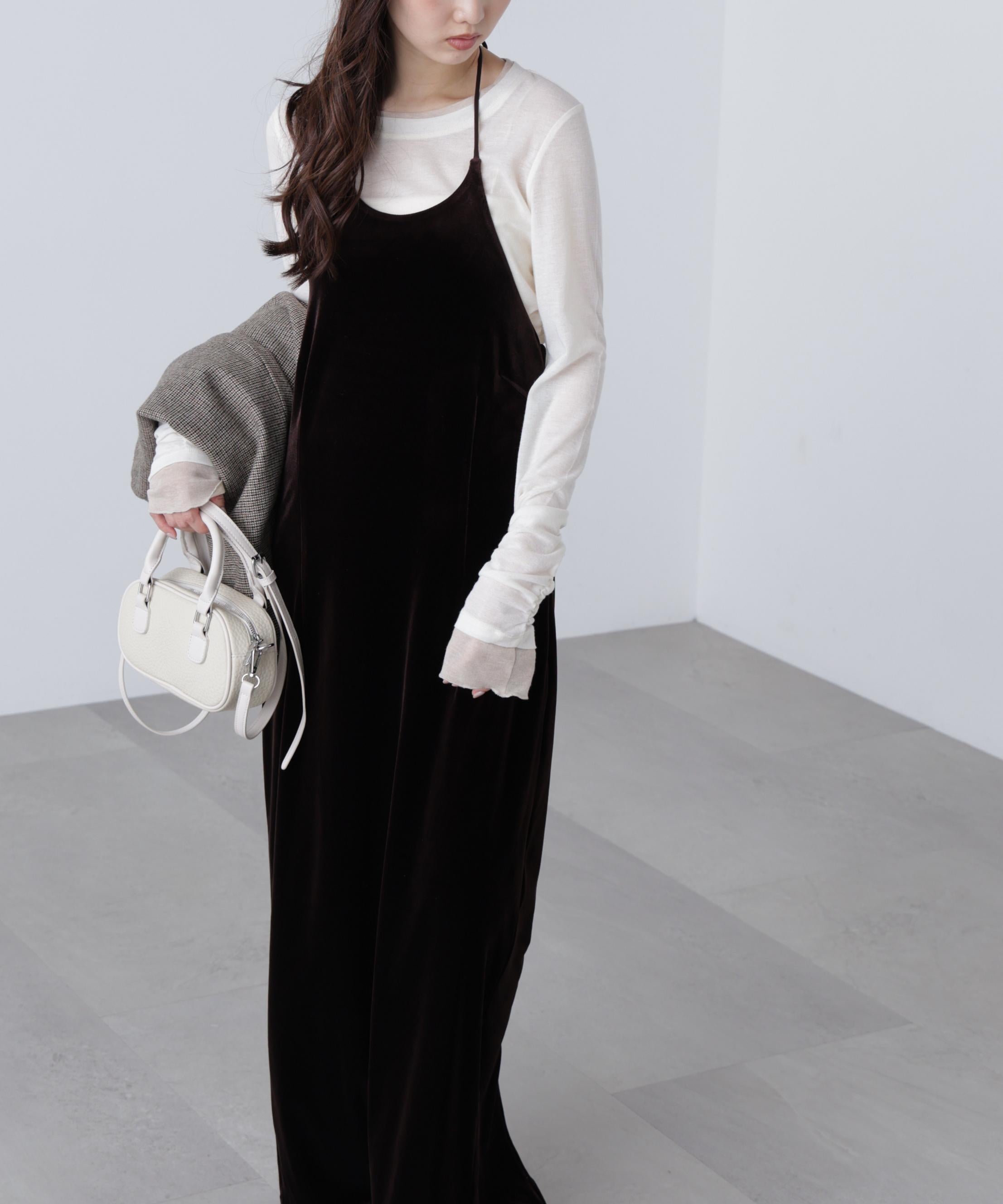 ホルターネックベロアキャミワンピース ブラウン