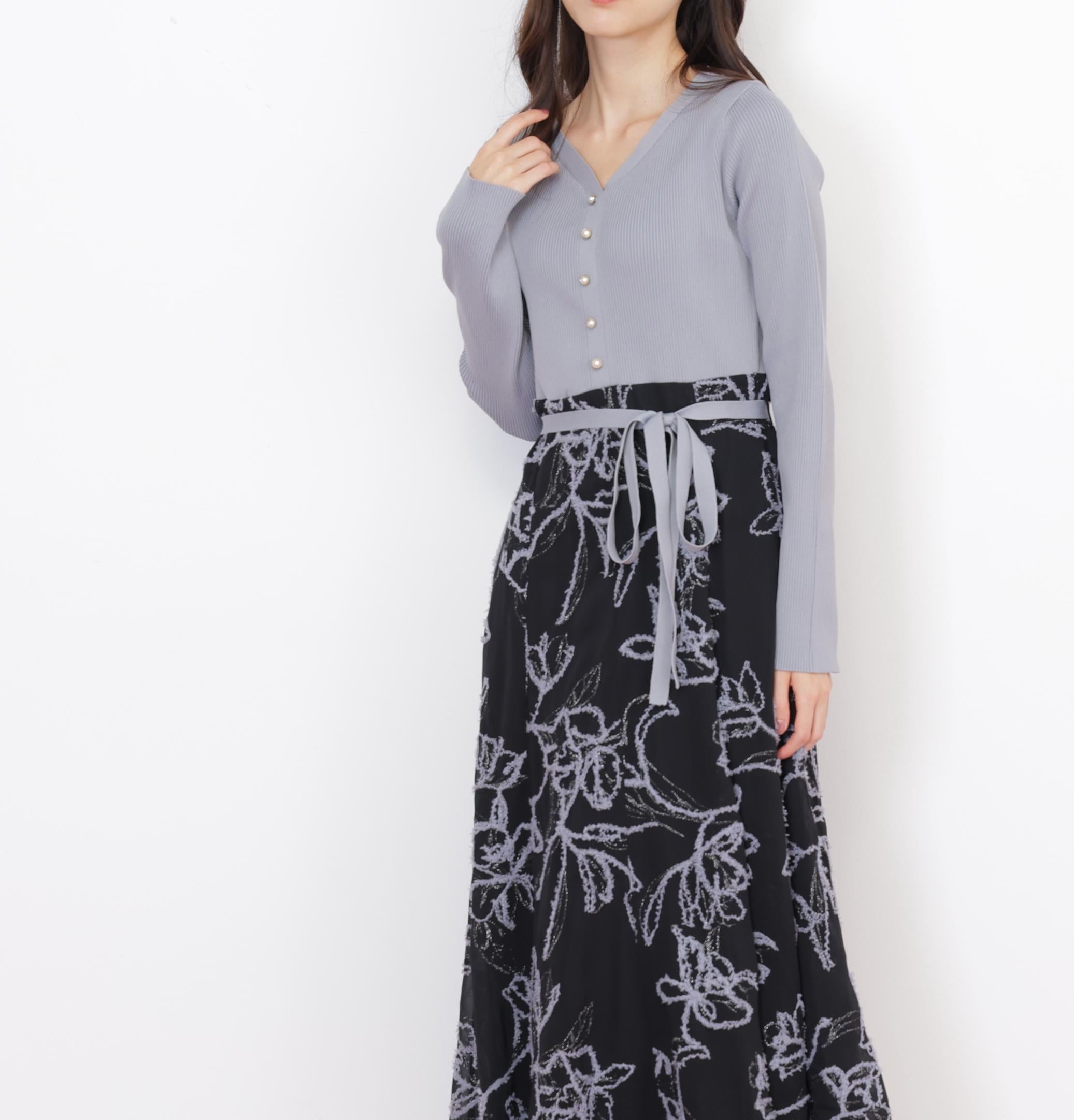 モール刺繍ドッキングニットワンピース ブルー