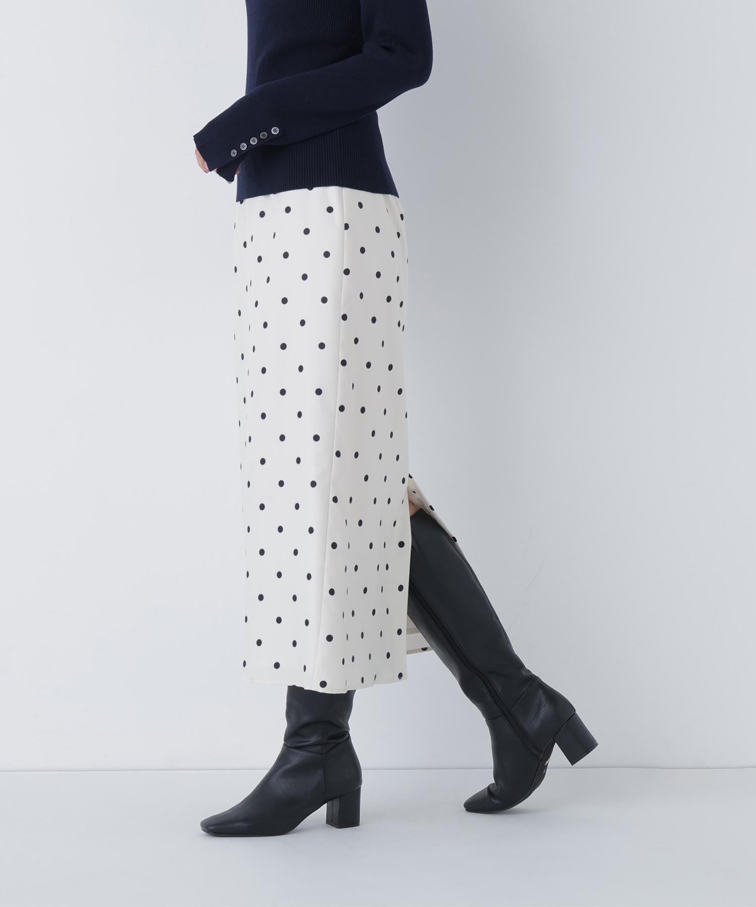 ドットサテンタイトスカート オフホワイトベース2