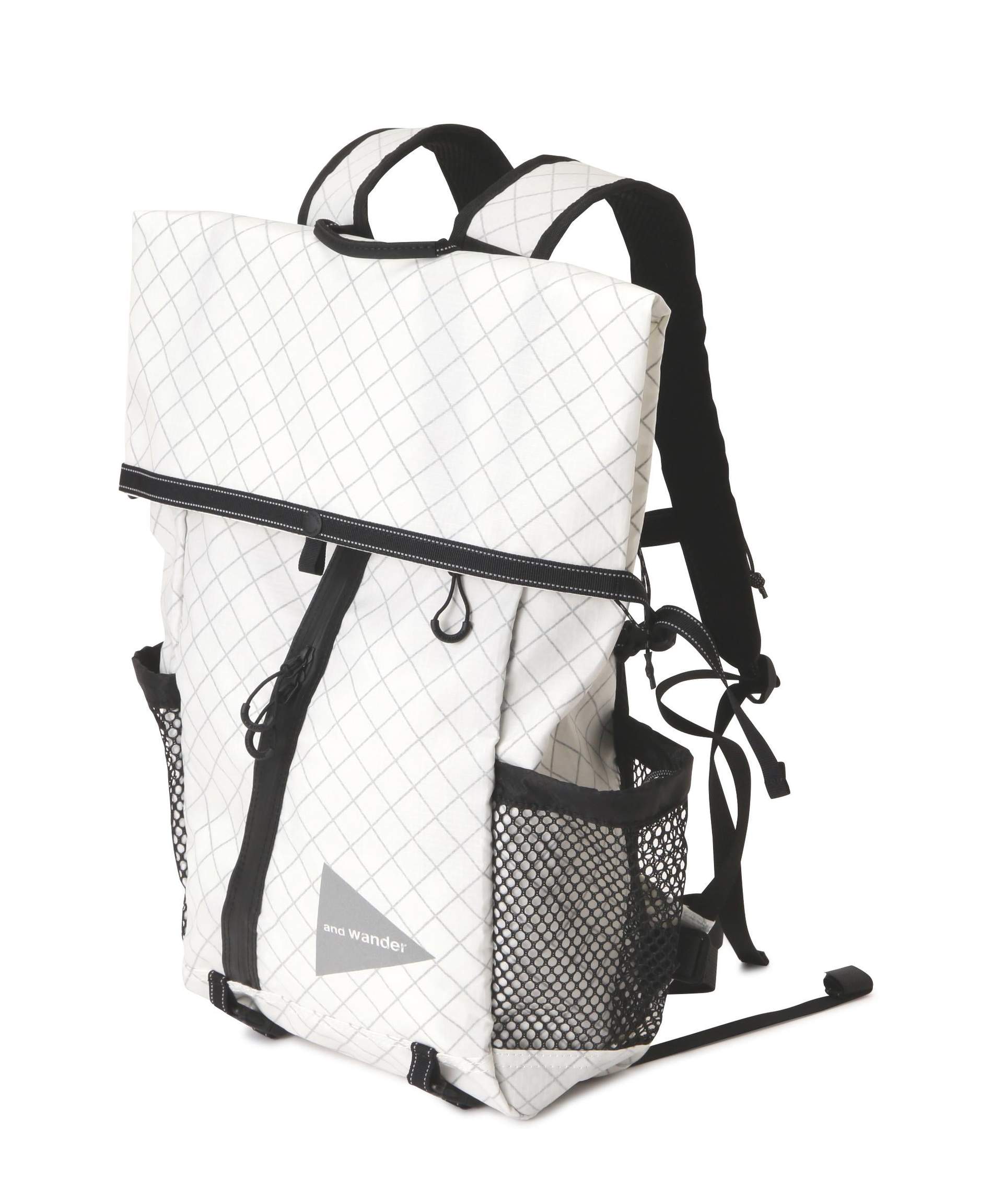 and wande/アンドワンダー ECOPAK 18L ackpack オフホワイト3