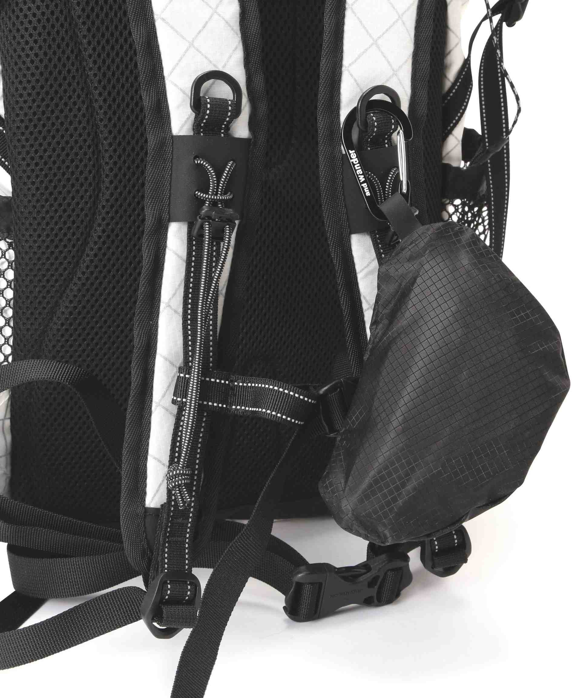 and wande/アンドワンダー ECOPAK 18L ackpack オフホワイト3