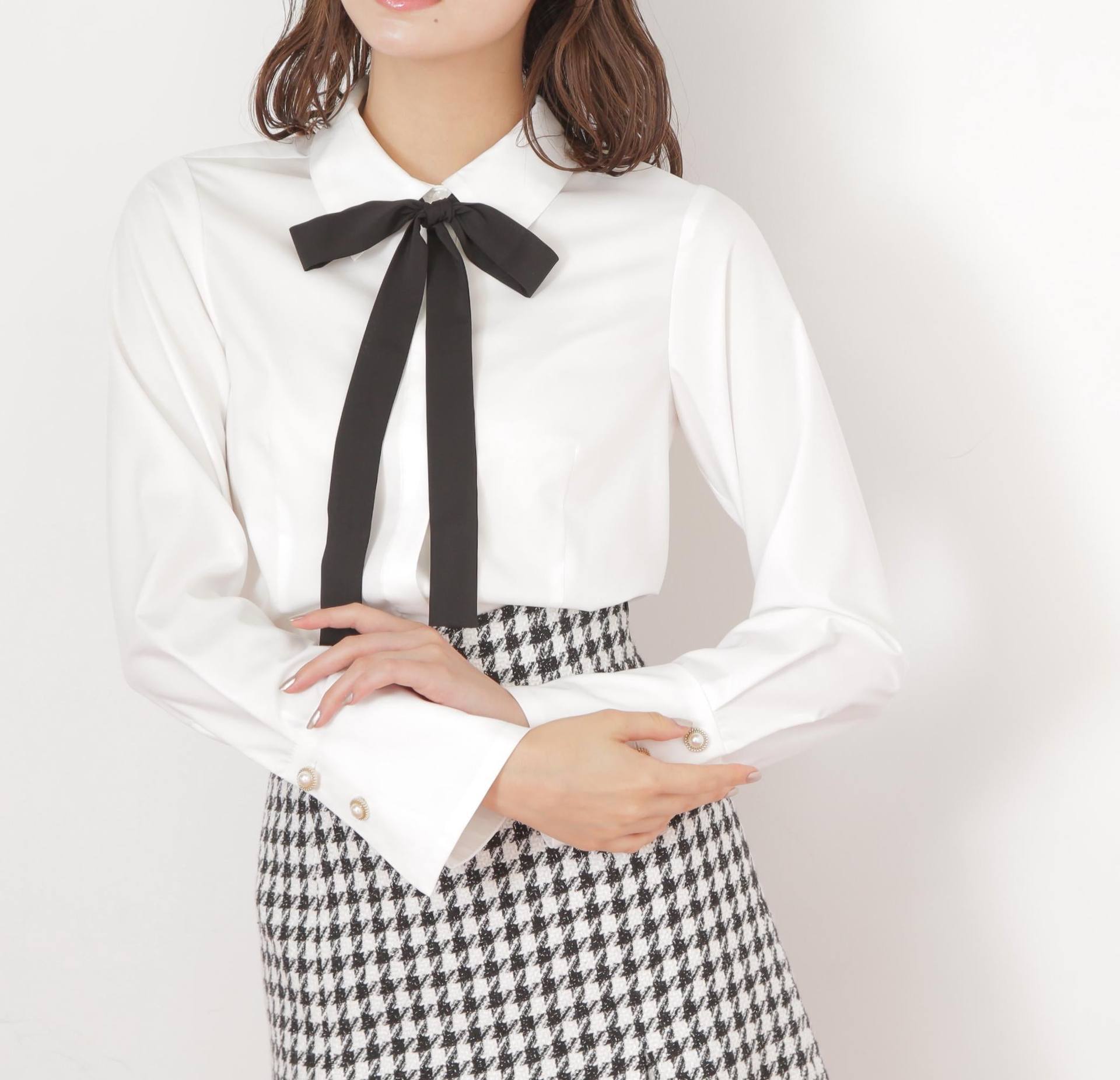 リボンタイ付シャツ ホワイト