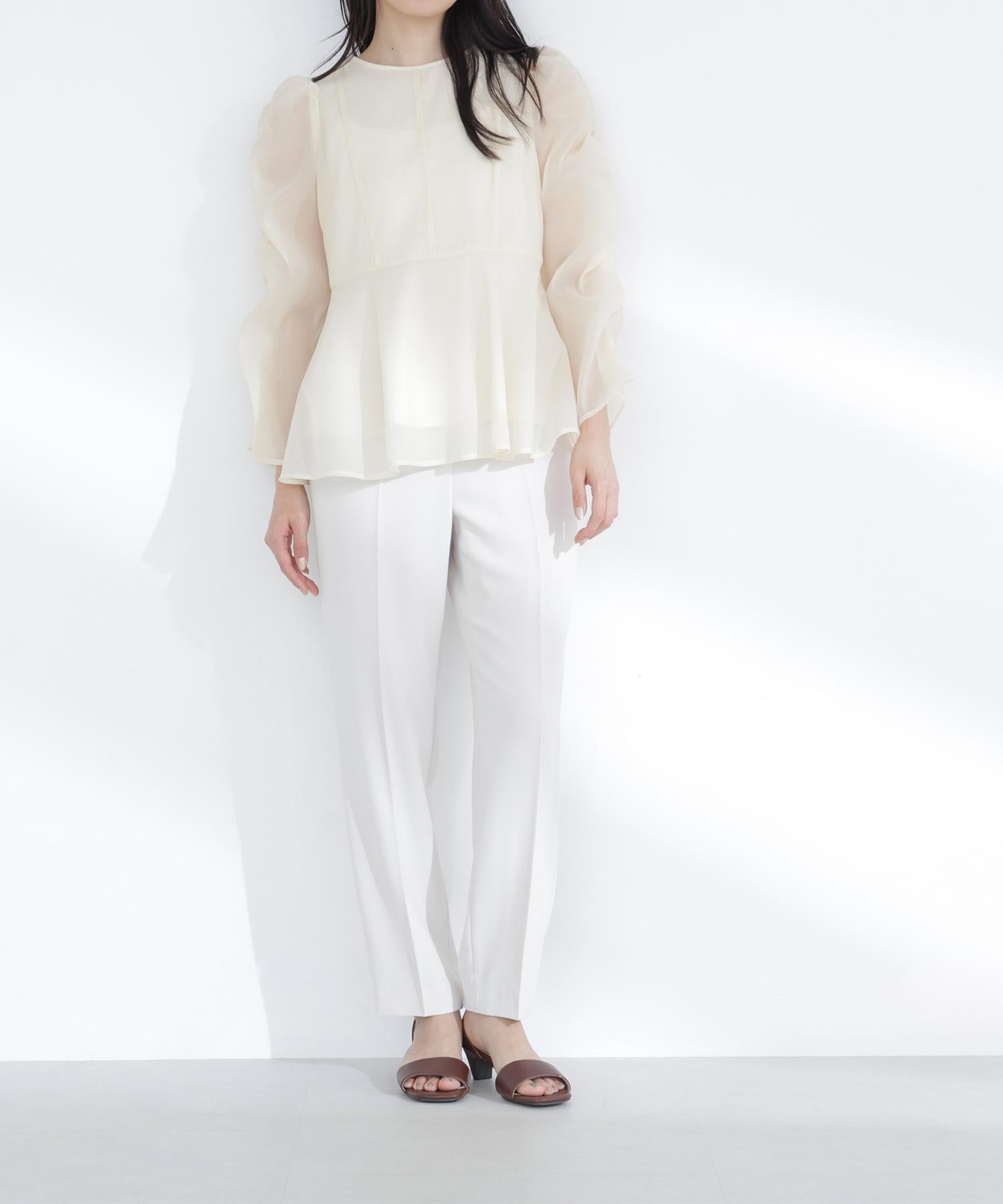 カラーテーパードパンツ オフベージュ