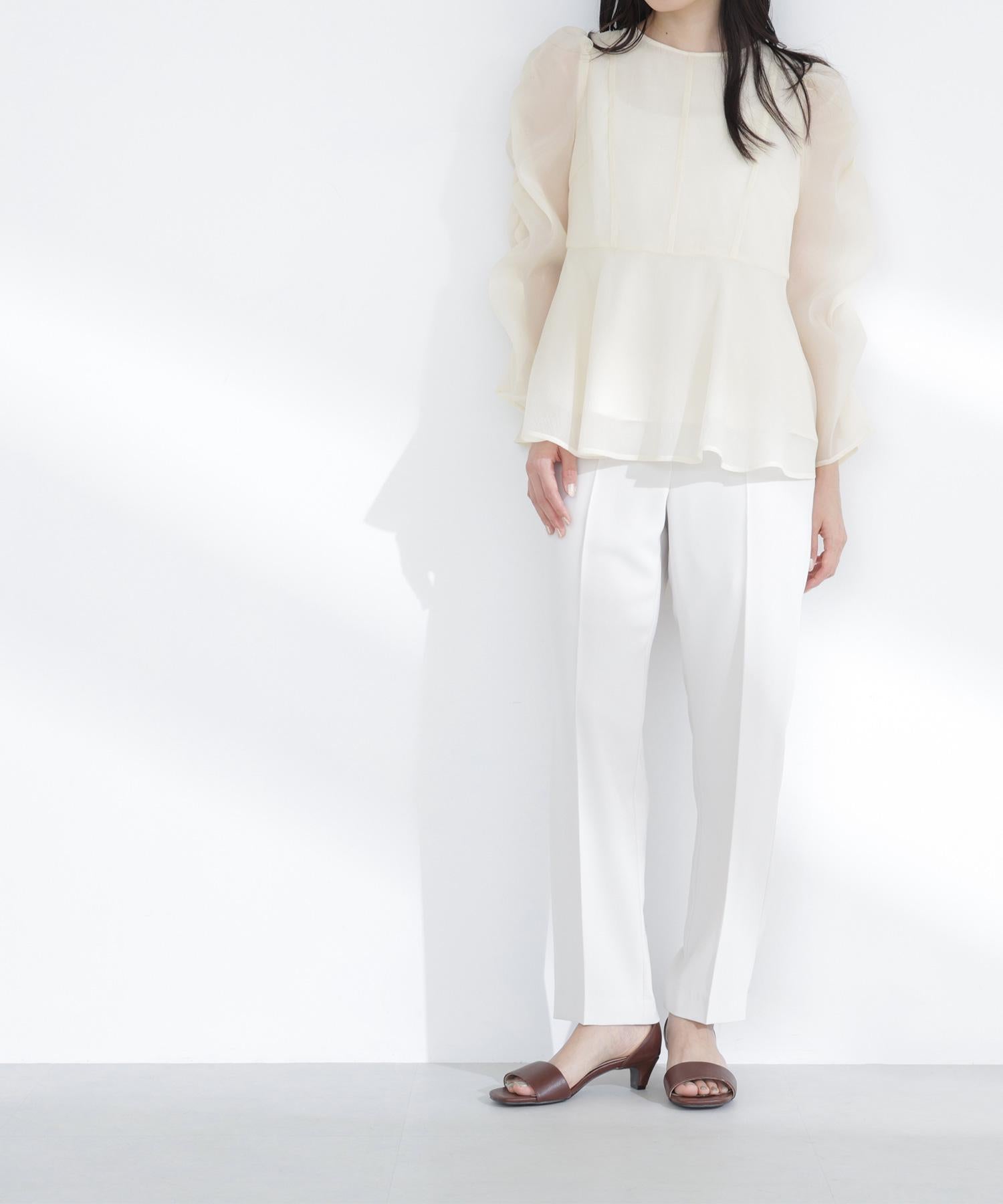 カラーテーパードパンツ オフベージュ