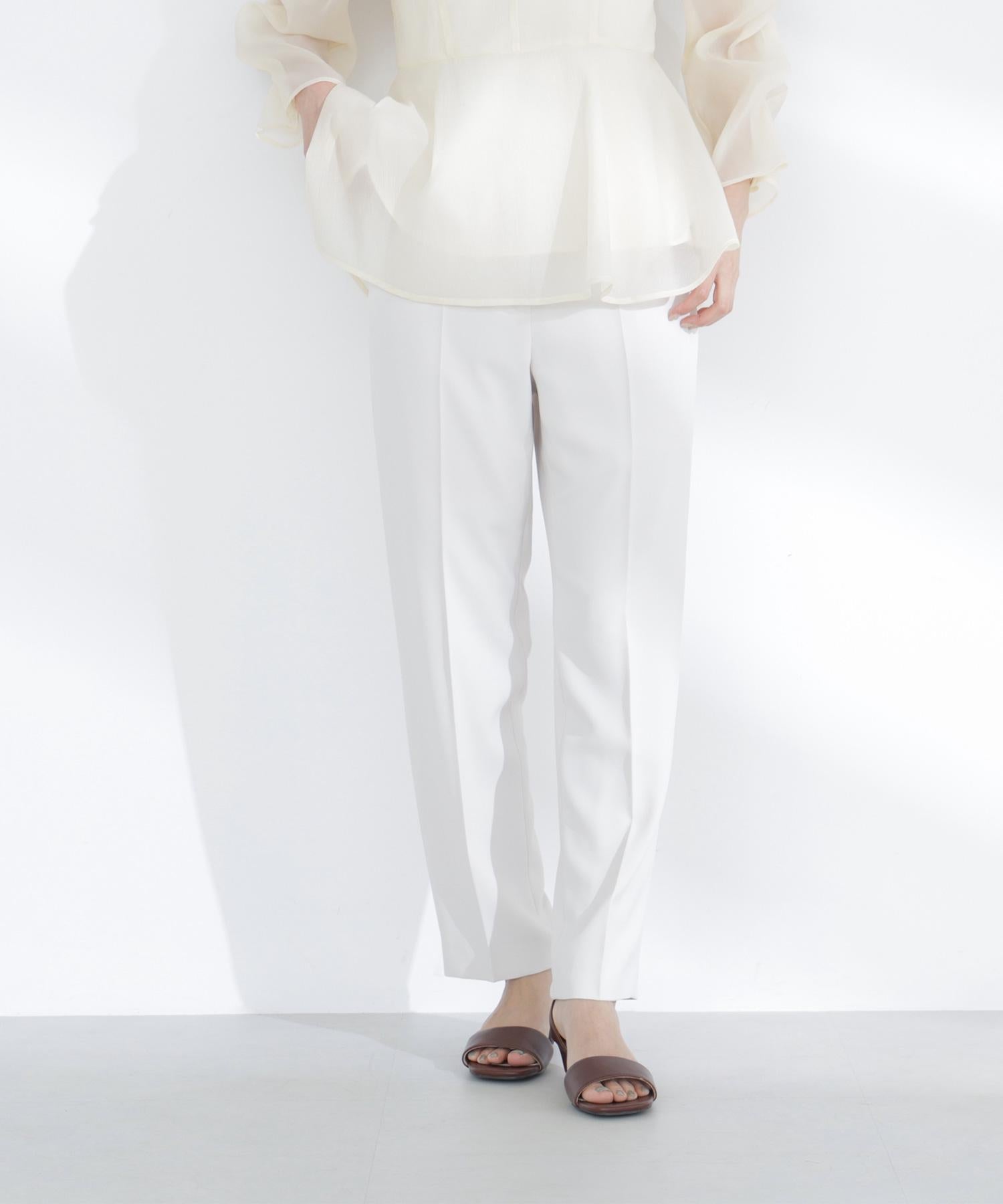 カラーテーパードパンツ オフベージュ